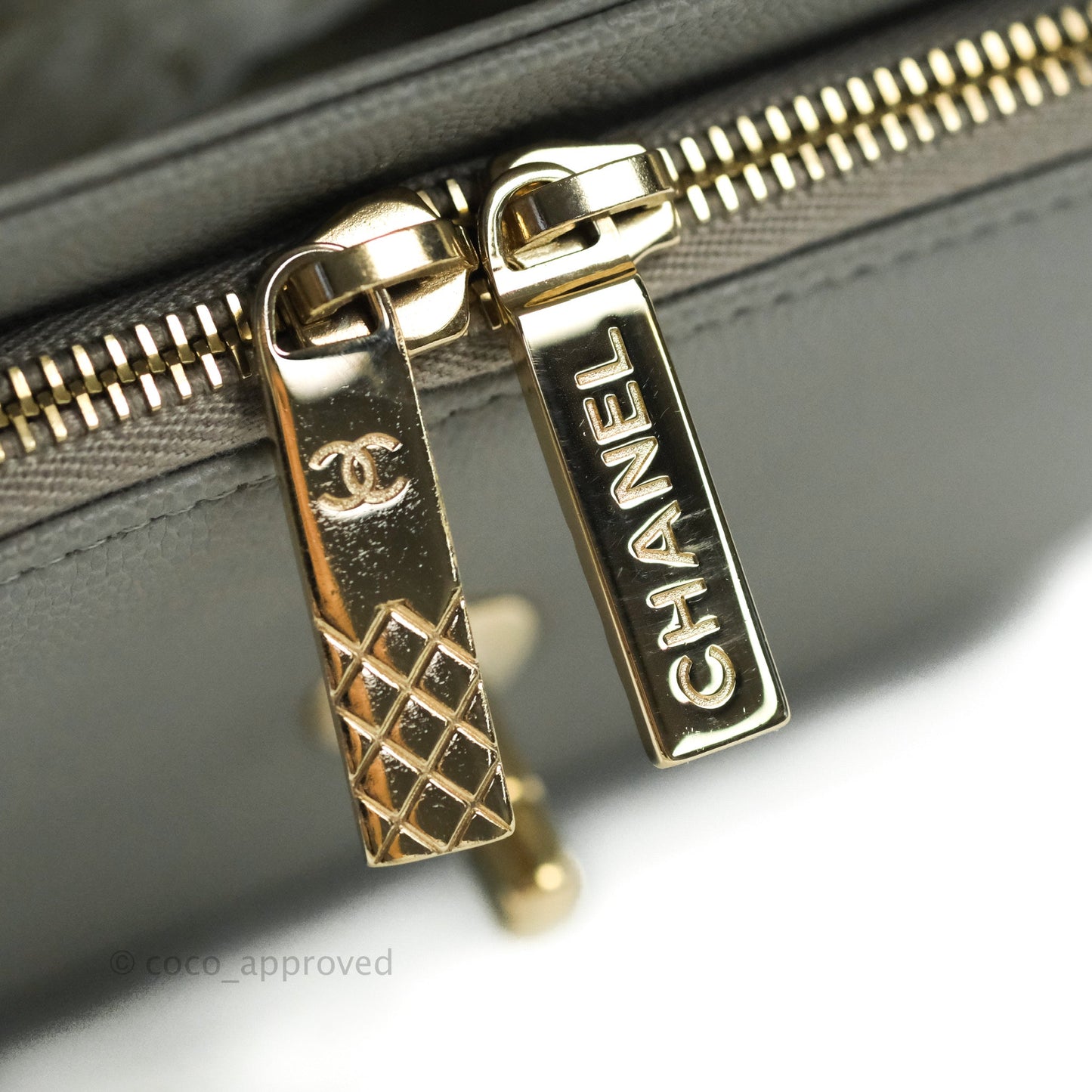 Chanel Quilted Small Business Affinity Flap Grey Caviar Light Gold Hardware