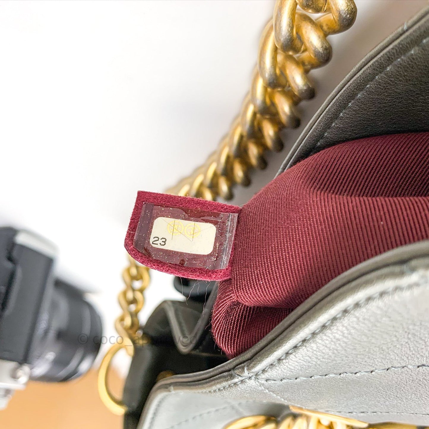 Chanel On My Shoulder Calfskin Bucket Bag⁣