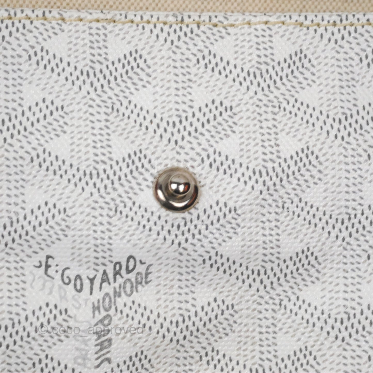 Goyard St Louis Tote PM ⁣⁣⁣⁣⁣⁣⁣⁣⁣⁣⁣⁣⁣⁣⁣⁣⁣⁣⁣⁣White Goyardine Canvas