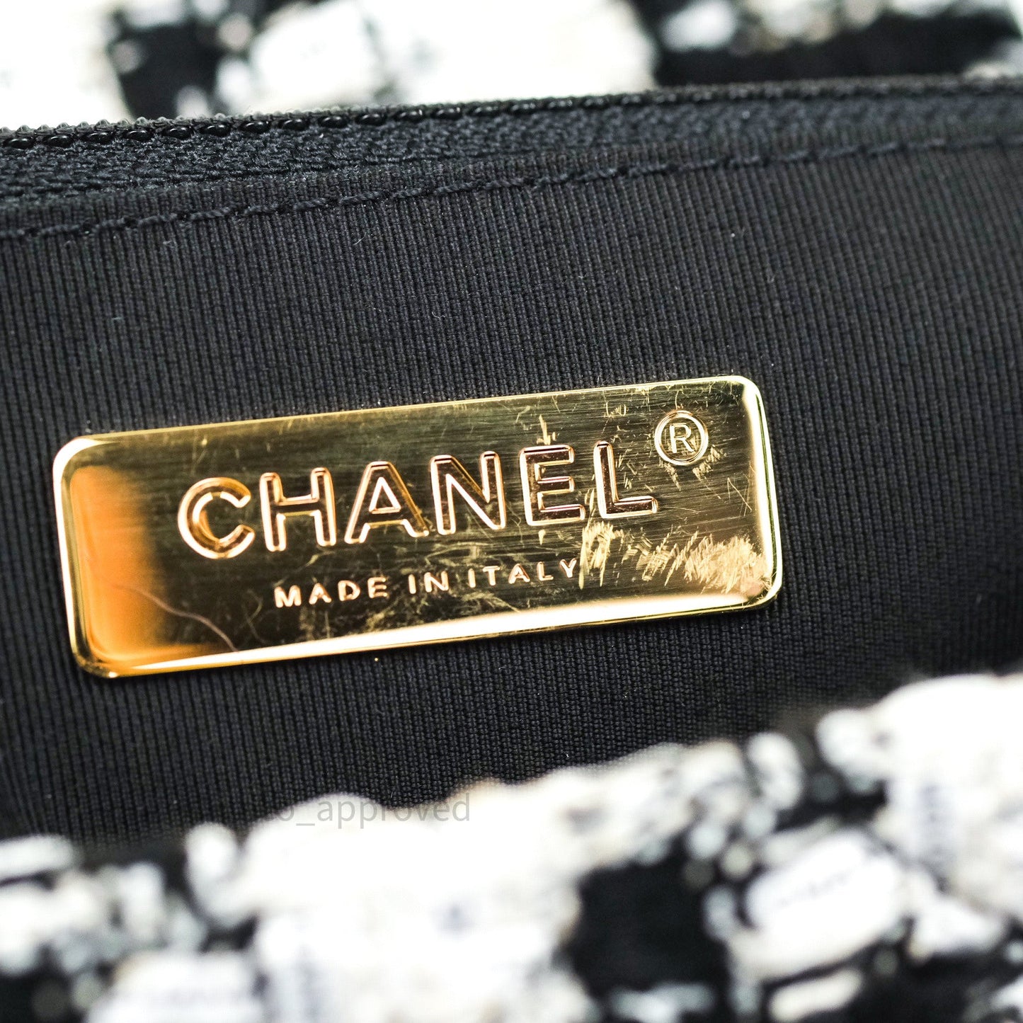 Chanel 19 Medium Tweed White Ribbon Mixed Hardware