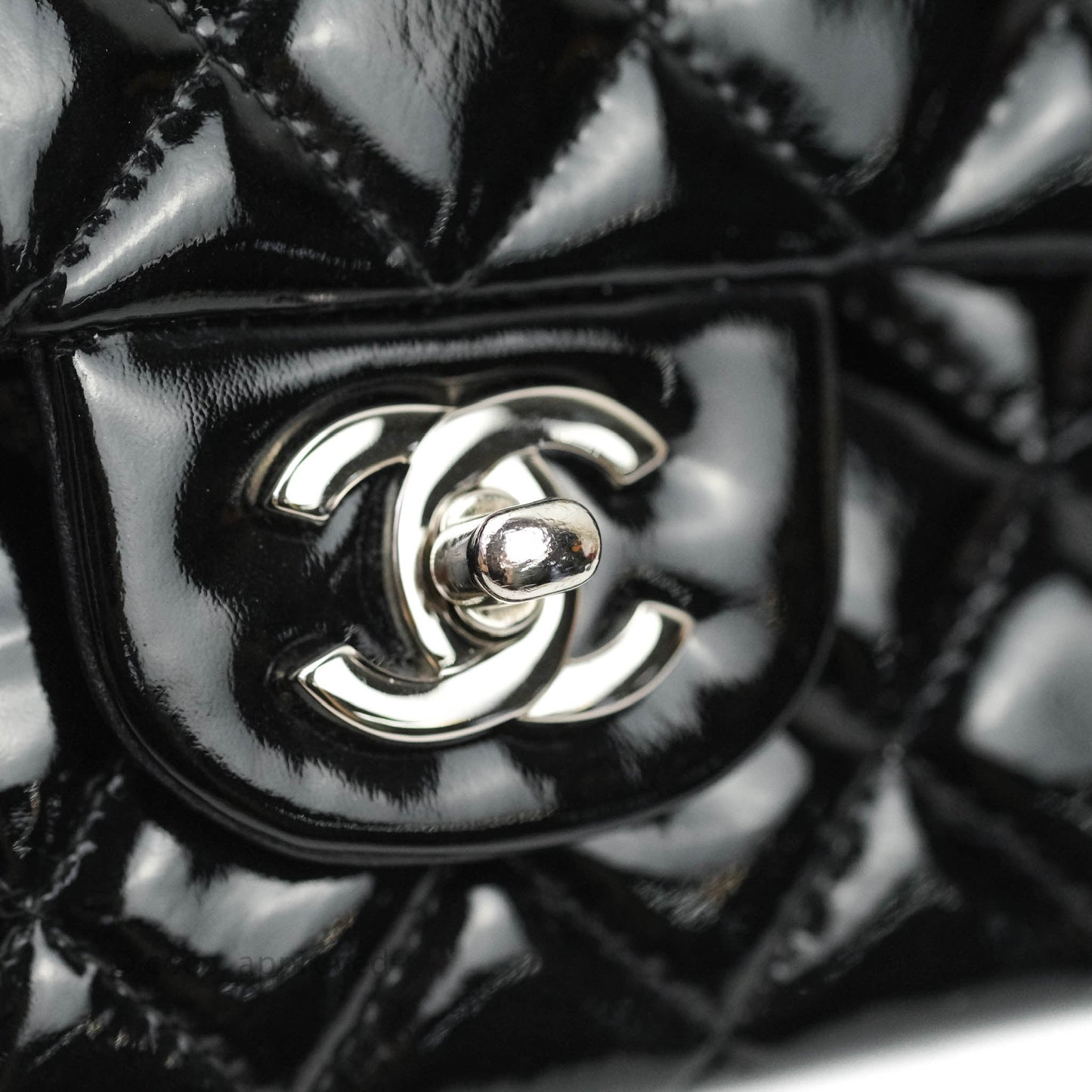 Chanel Classic M/L Medium Double Flap Bag Black Patent Silver Hardware