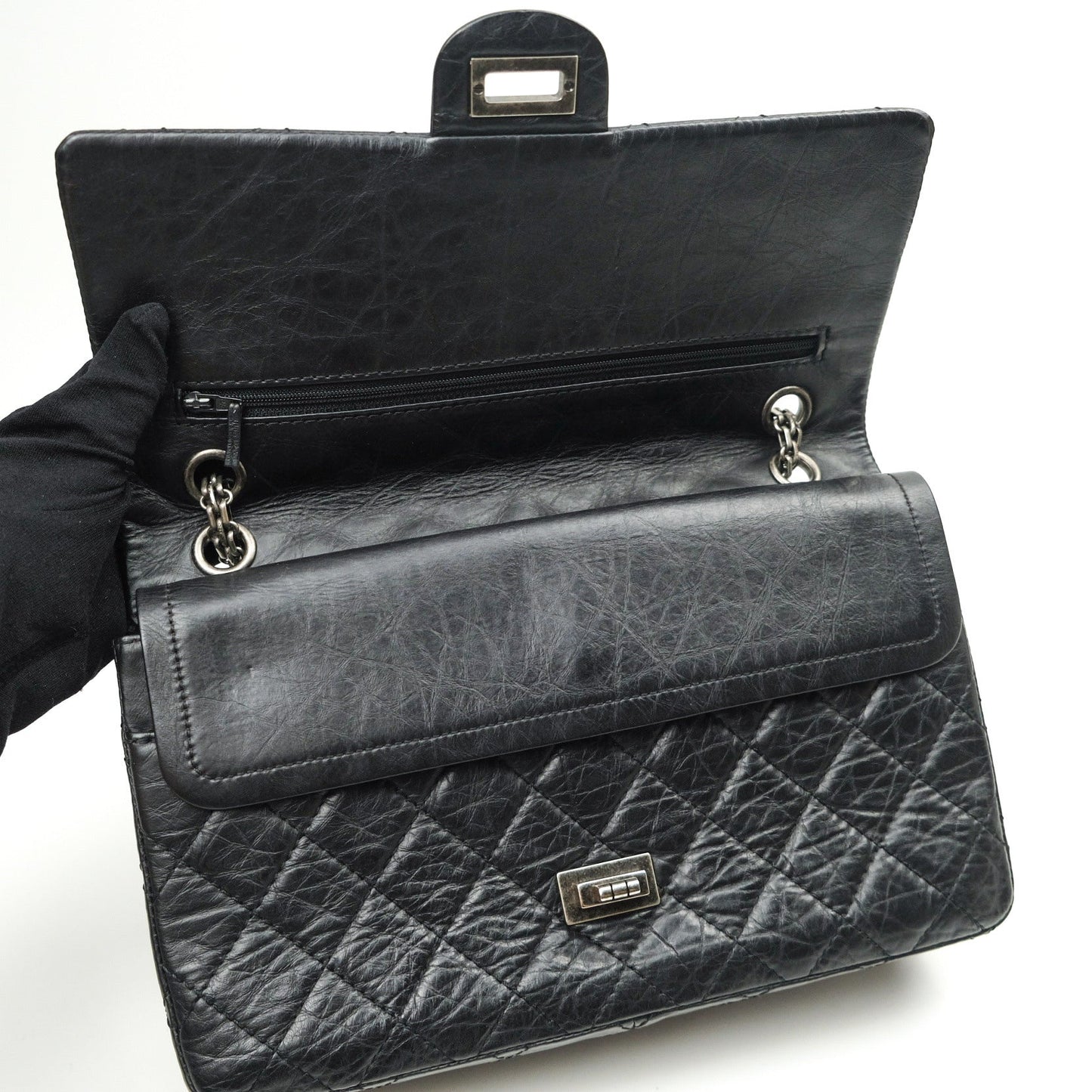 Chanel Reissue Quilted Aged Calfskin Black Ruthenium Hardware 226