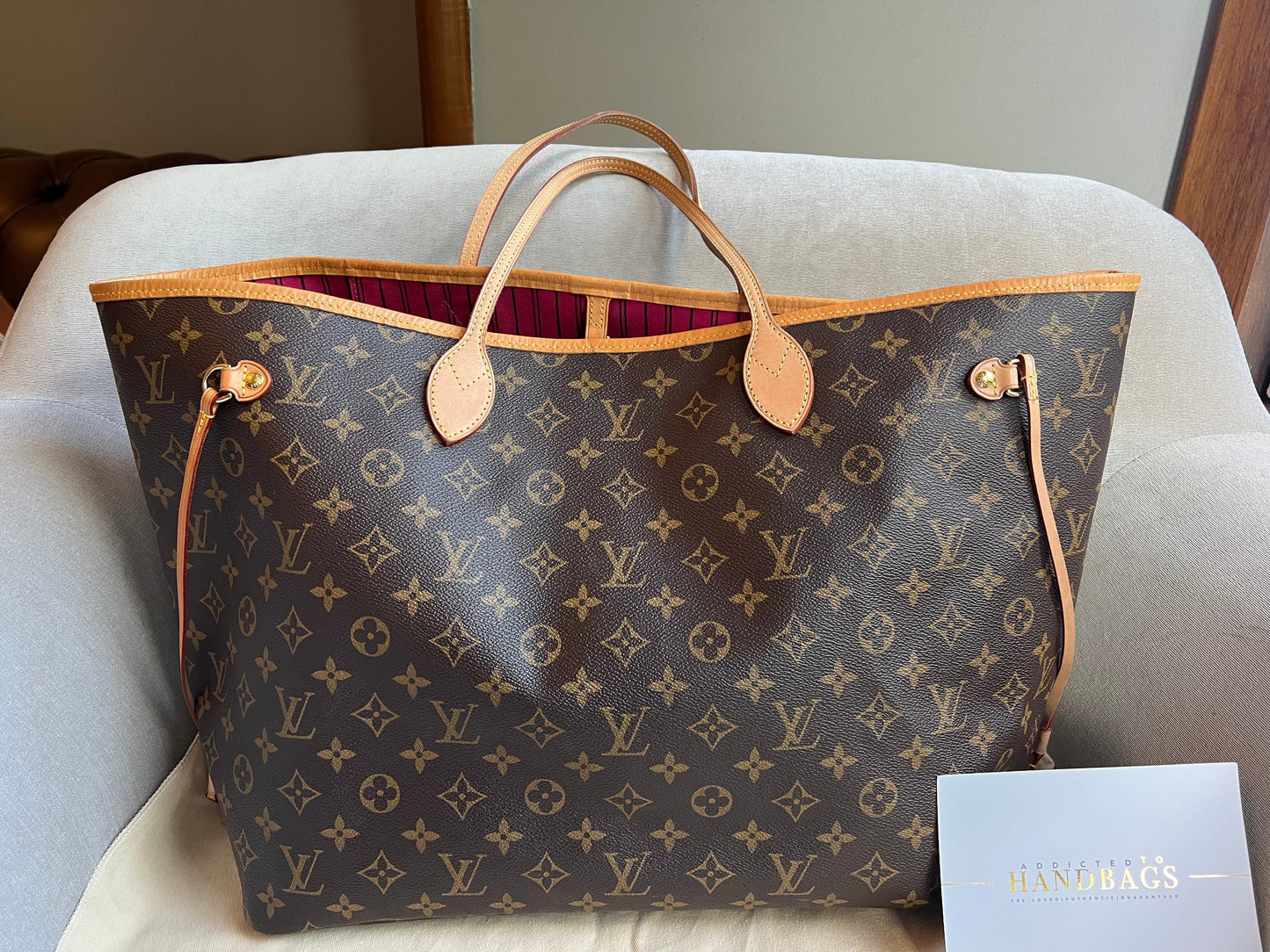 Louis Vuitton Neverfull GM Monogram Beige Interior (1,460)