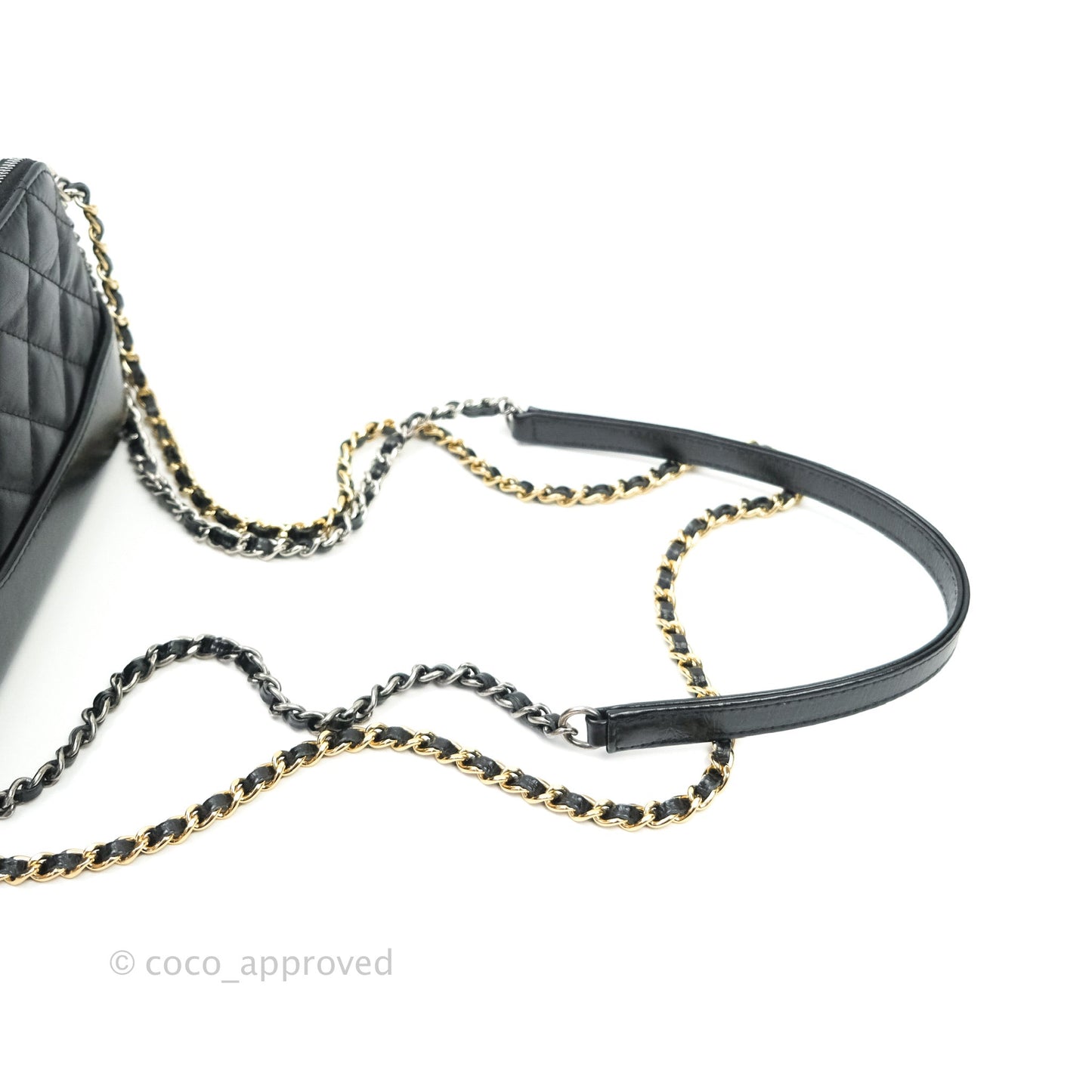 Chanel Gabrielle Clutch With Chain Aged Calfskin Black Mixed Hardware
