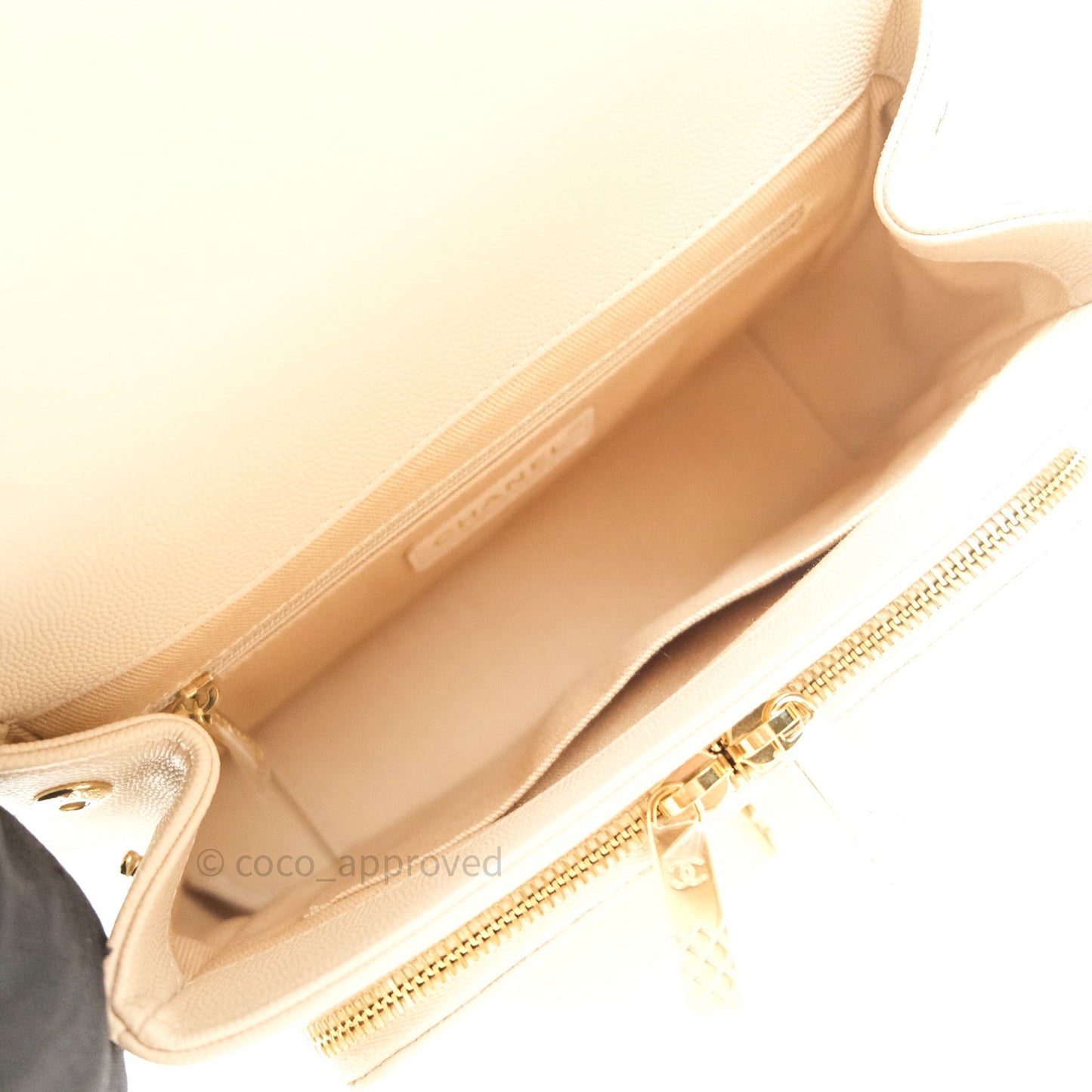 Chanel Quilted Medium Business Affinity Flap Beige Caviar Light Gold Hardware