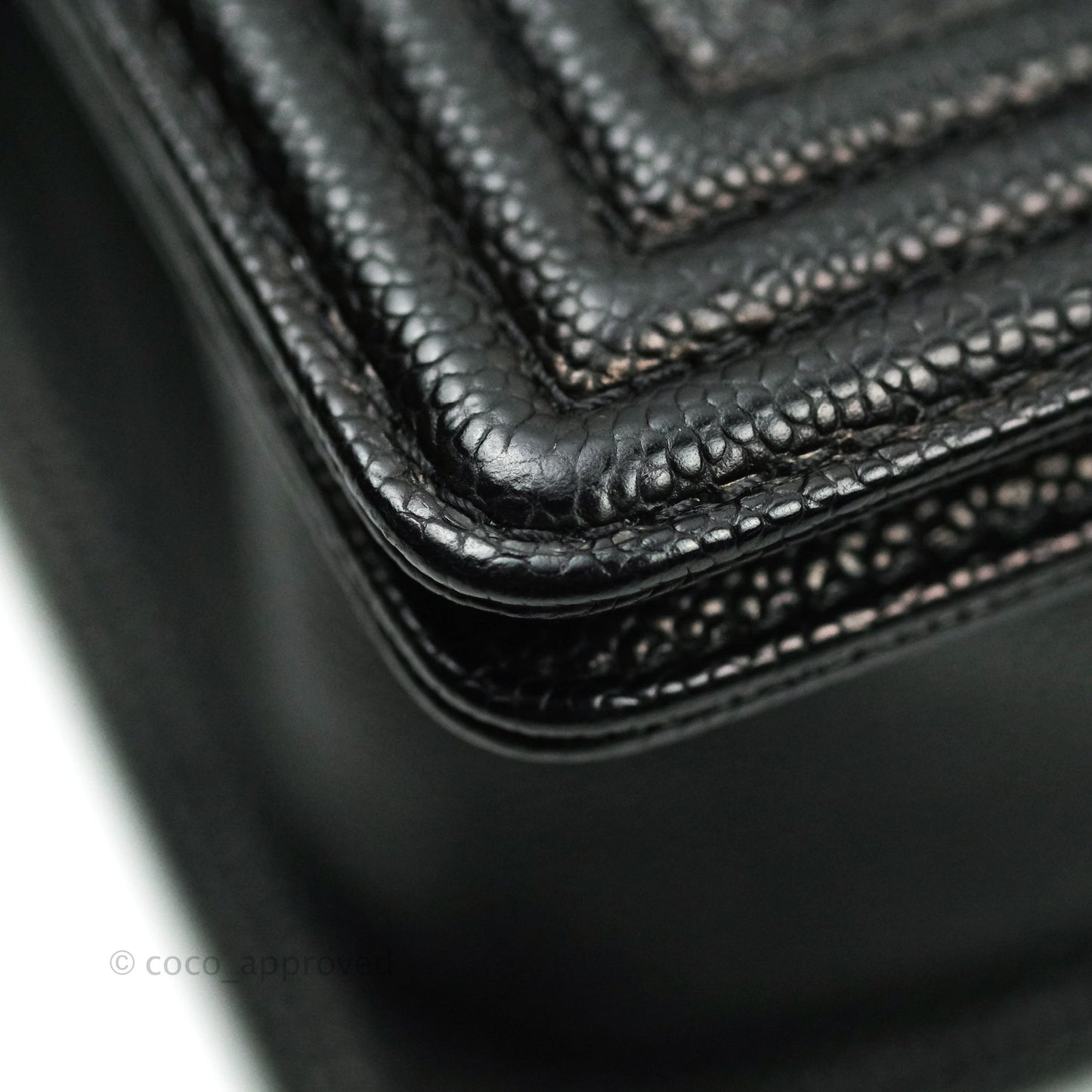 Chanel Boy Quilted Medium Black Caviar Ruthenium Hardware