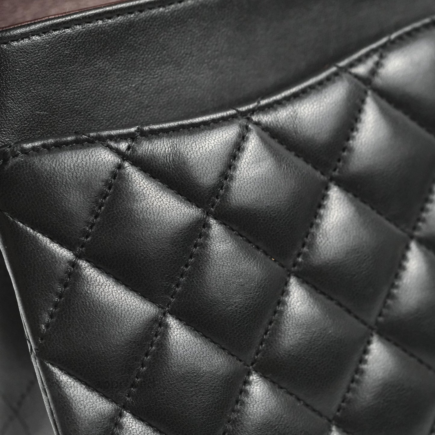 Chanel Classic M/L Medium Flap Quilted Black Lambskin Silver Hardware