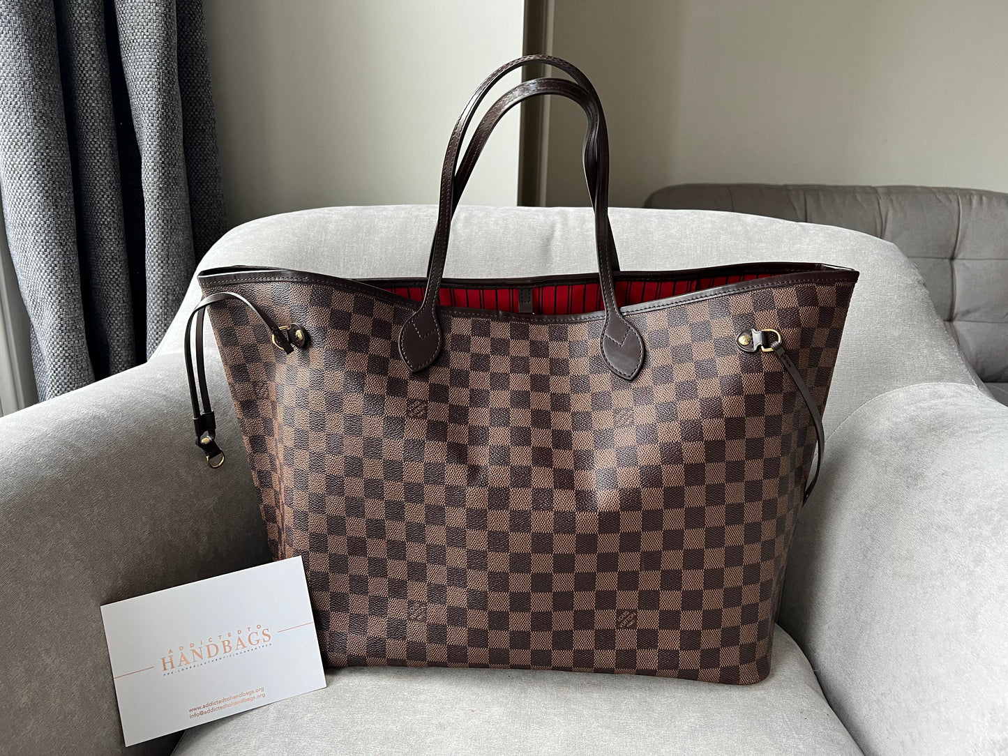 Louis Vuitton Neverfull GM Damier Ebene Cherry Interior (1,450)