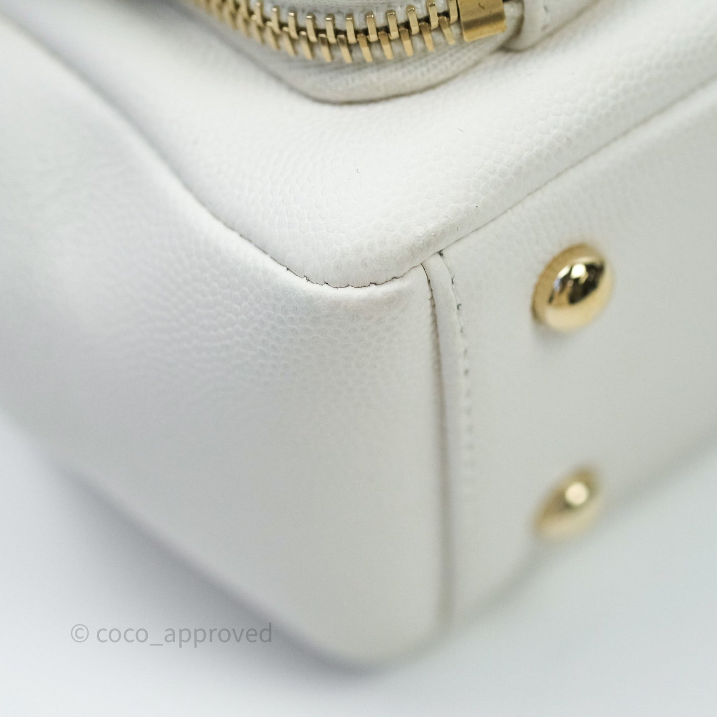 Chanel Quilted Small Business Affinity Flap White Caviar Light Gold Hardware