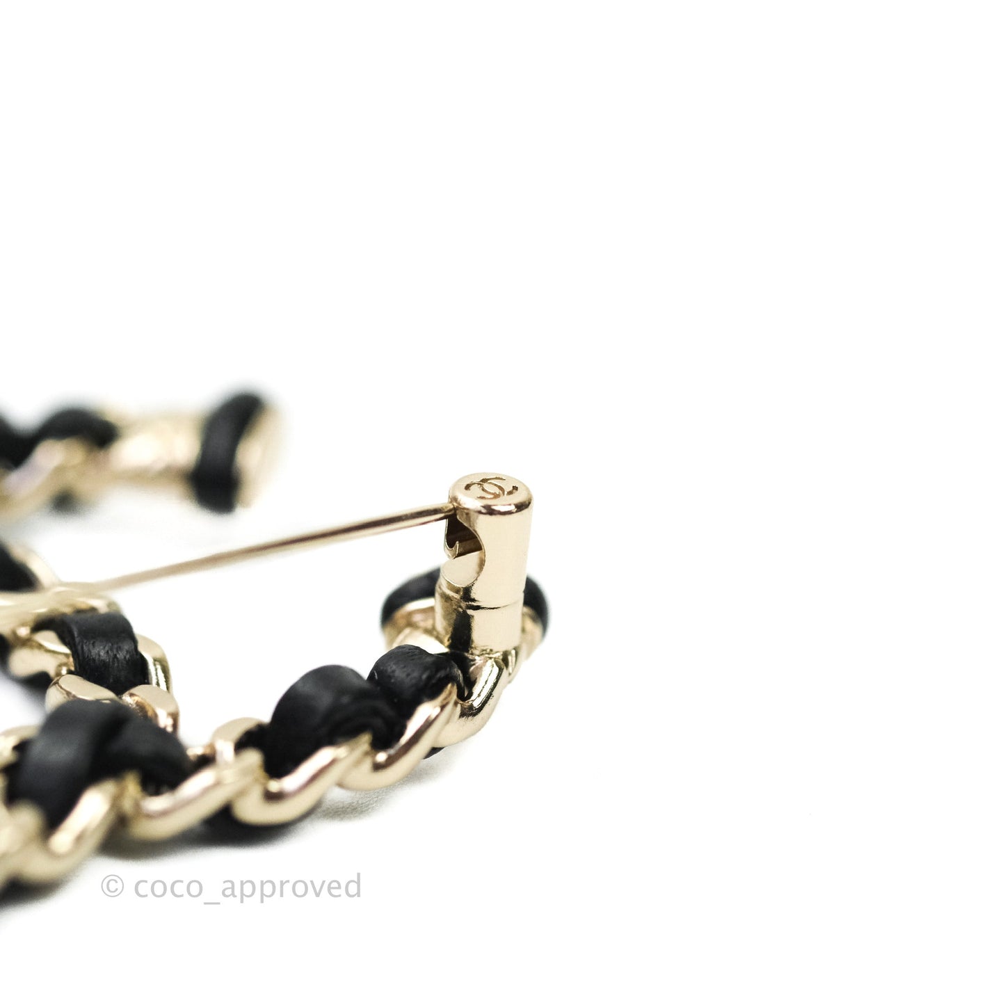 Chanel CC Black Lambskin Brooch in Gold Tone 21S