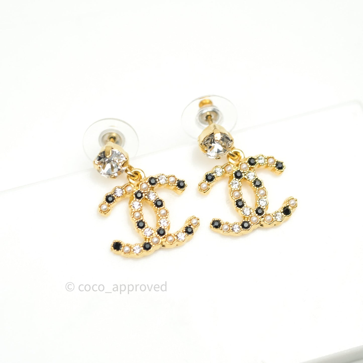 Chanel Earrings Drop CC Gold Crystal