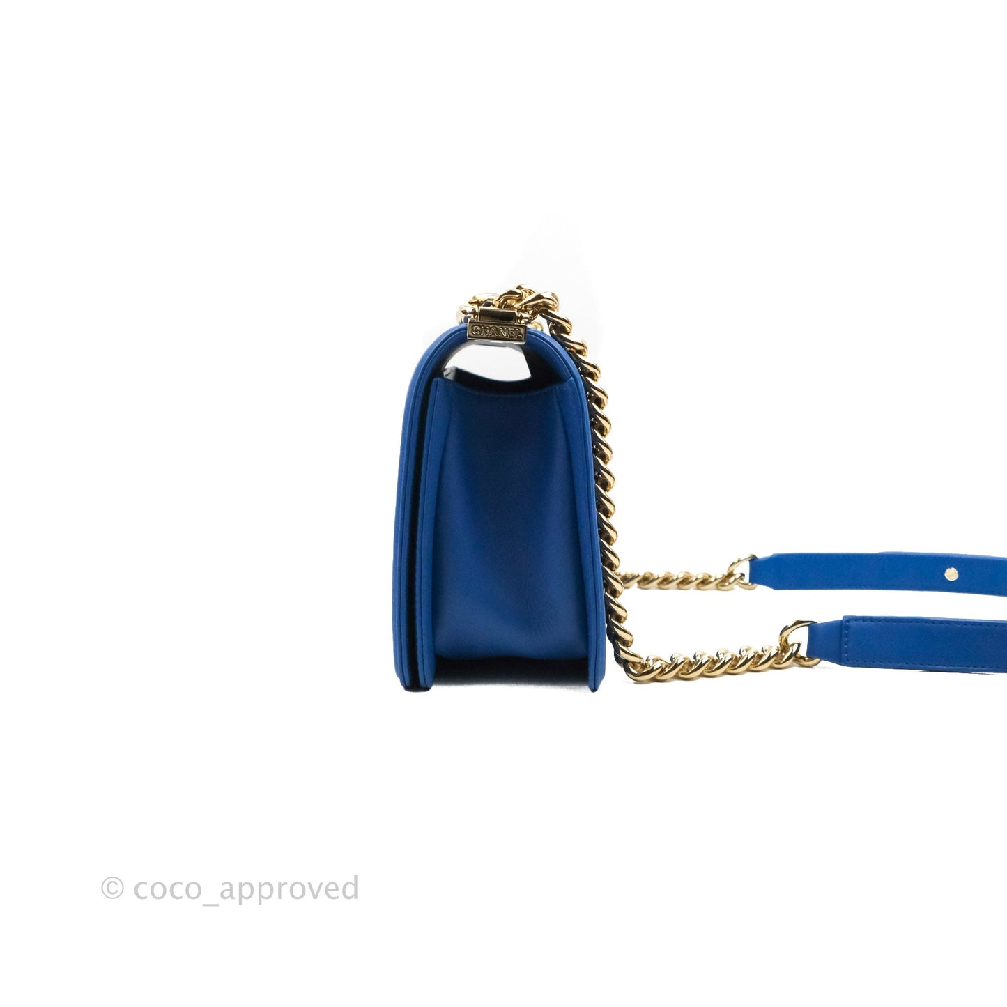 Chanel Quilted Medium Boy Blue Calfskin Gold Hardware
