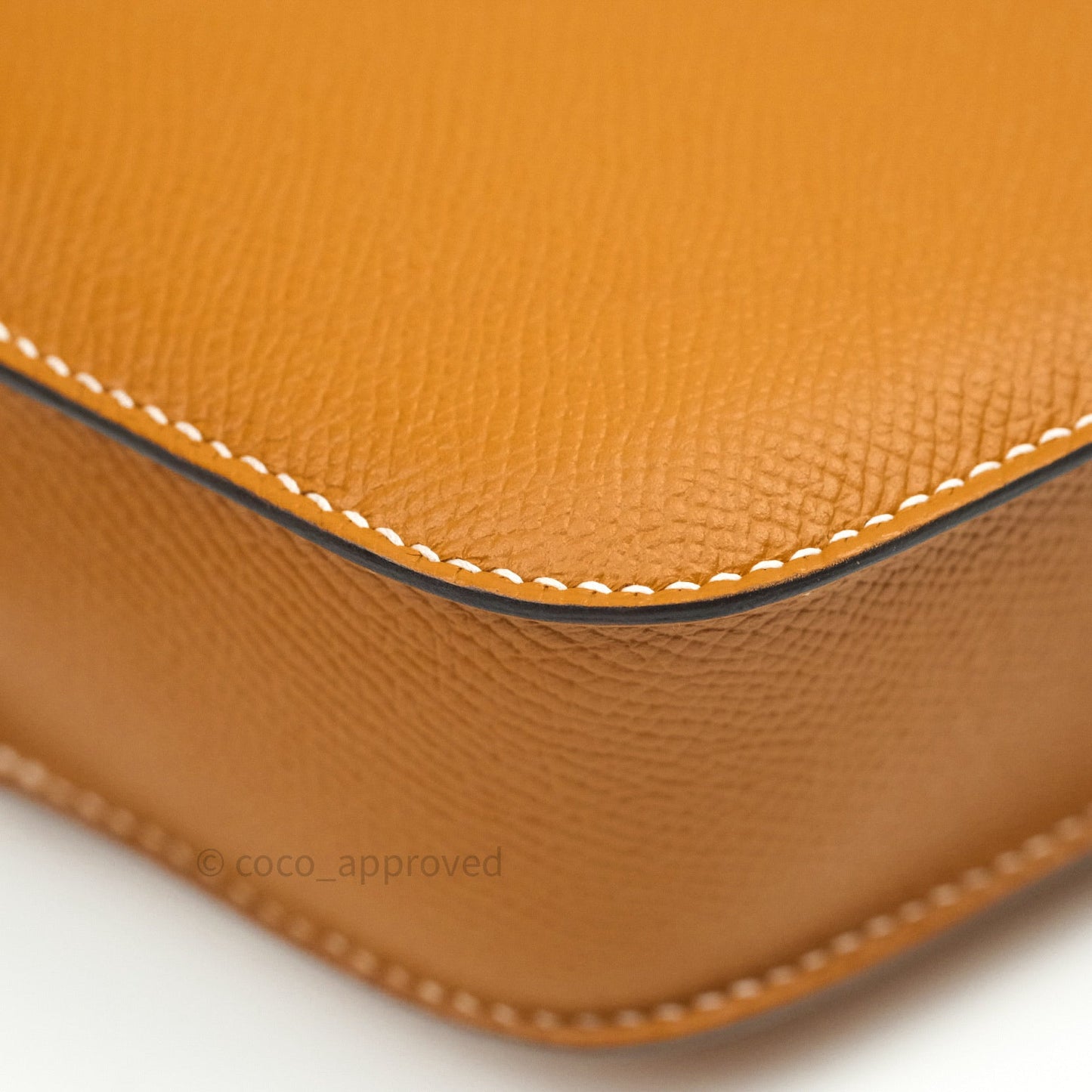 Hermès Cherche-Midi 25 Gold Gold Hardware