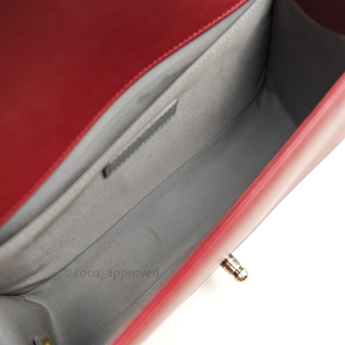 Chanel Boy Chevron Medium Red Calfskin Ruthenium Hardware