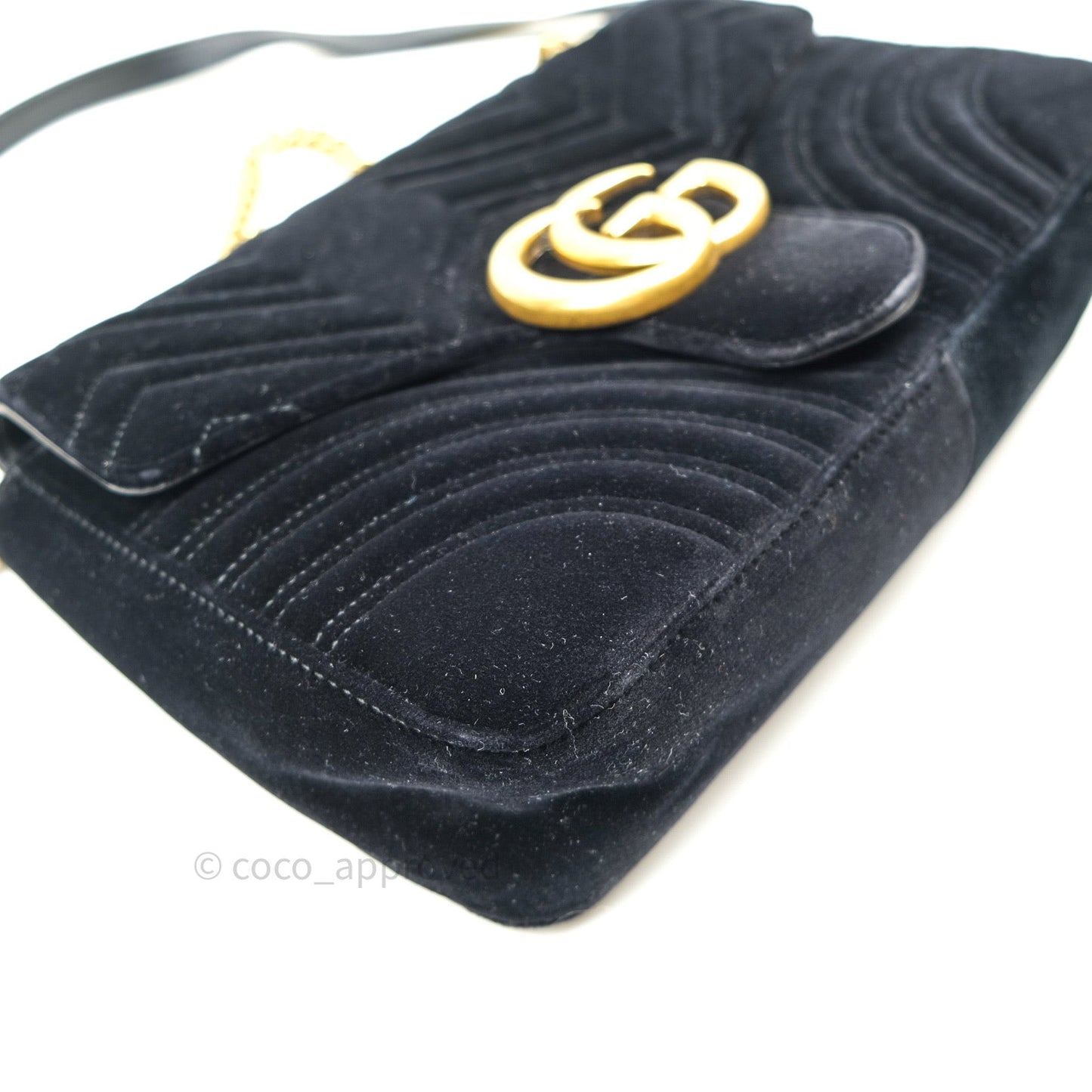 Gucci Medium Marmont Velvet Black Gold Hardware