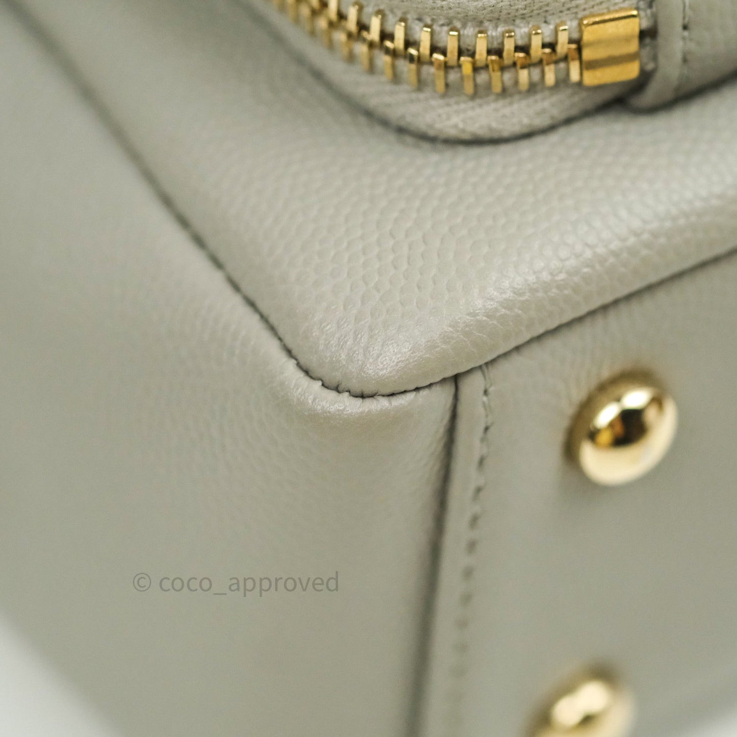 Chanel Quilted Small Business Affinity Flap Grey Caviar Light Gold Hardware