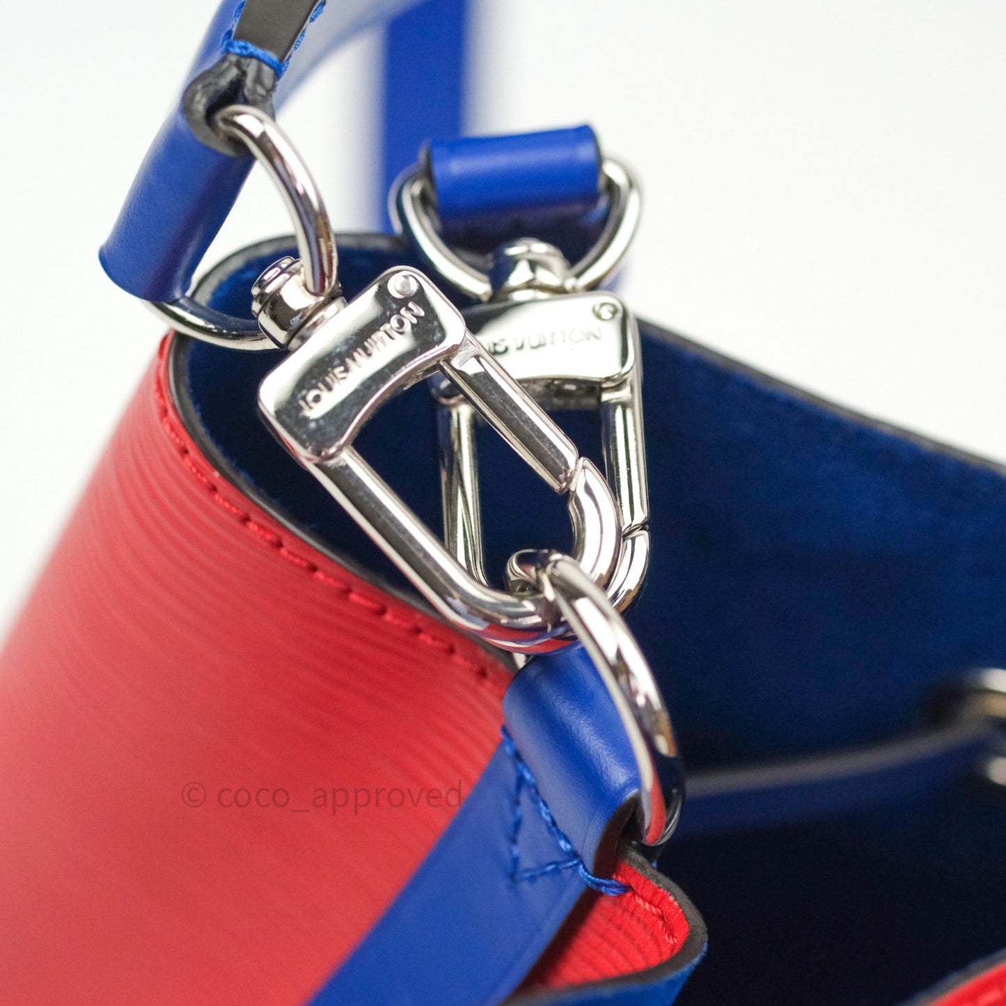 Louis Vuitton Neonoe Coquelicot Epi Leather⁣