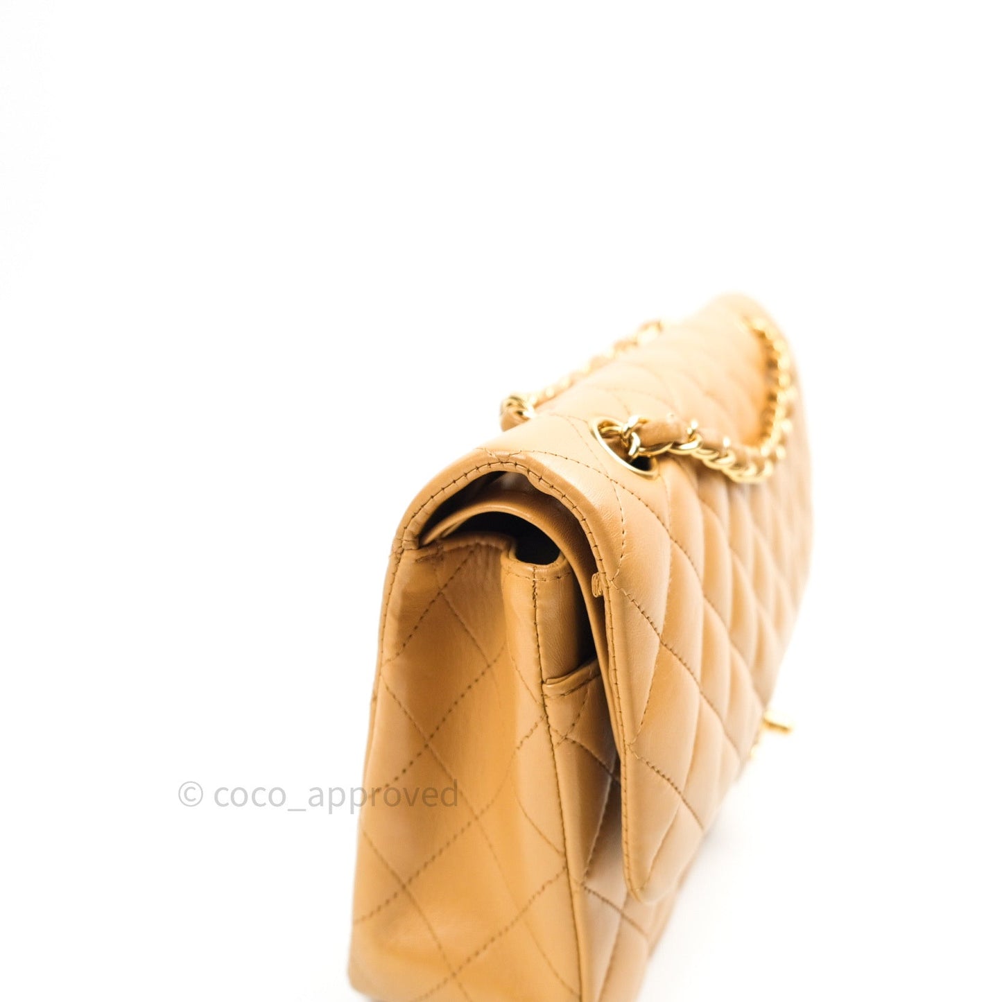 Chanel Vintage Classic M/L Beige Lambskin 24K Gold Hardware