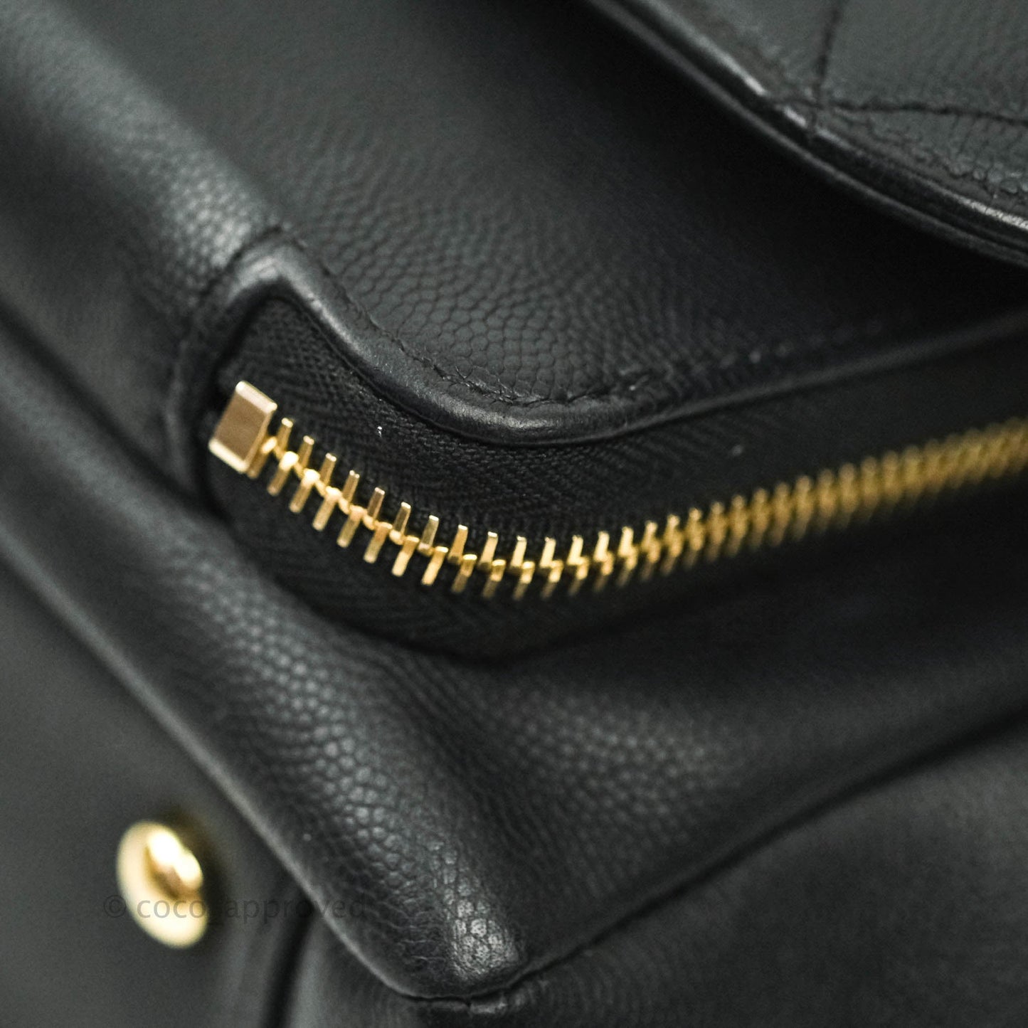 Chanel Quilted Medium Business Affinity Flap Black Caviar Light Gold Hardware