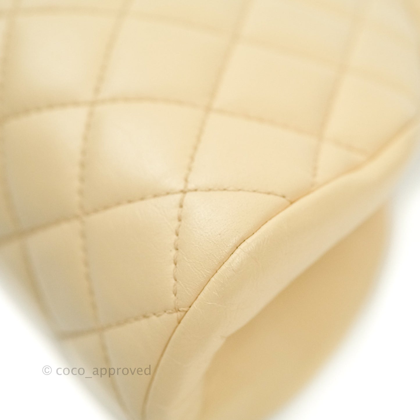 Chanel Quilted Timeless Kisslock Clutch Beige Lambskin Silver Hardware