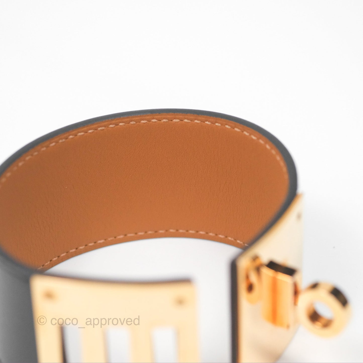 Hermès Kelly Dog Bracelet Noir Gold Hardware