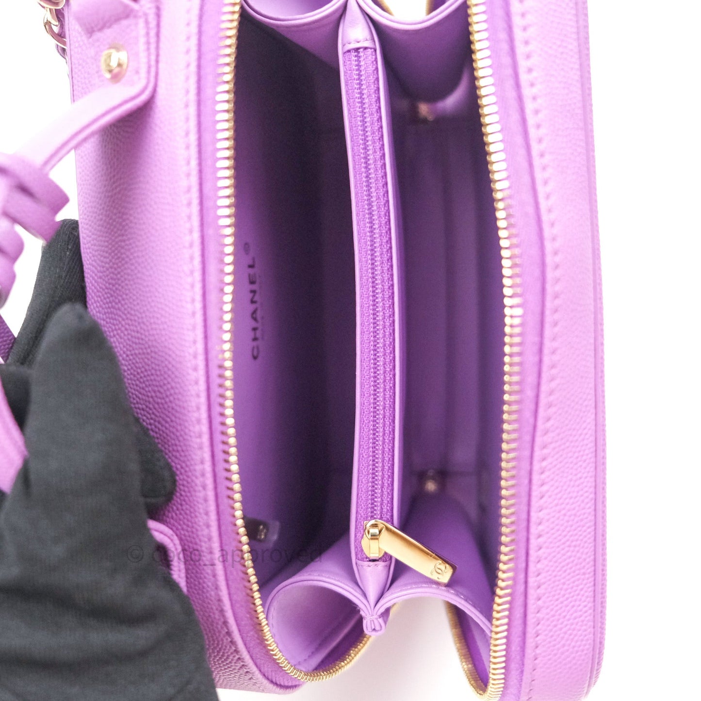 Chanel Quilted Medium CC Filigree Vanity Case Purple Caviar Gold Hardware