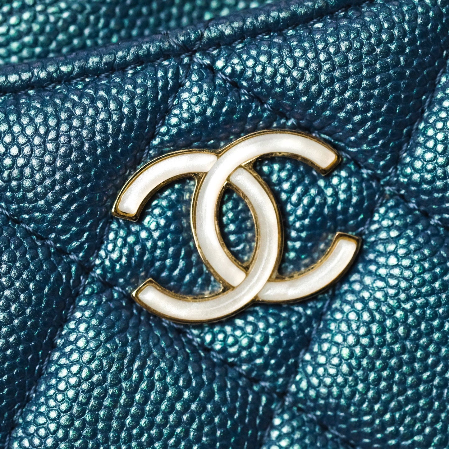 Chanel Iridescent Caviar O Case Phone Case Pouch Card Holder Blue Light Gold Hardware