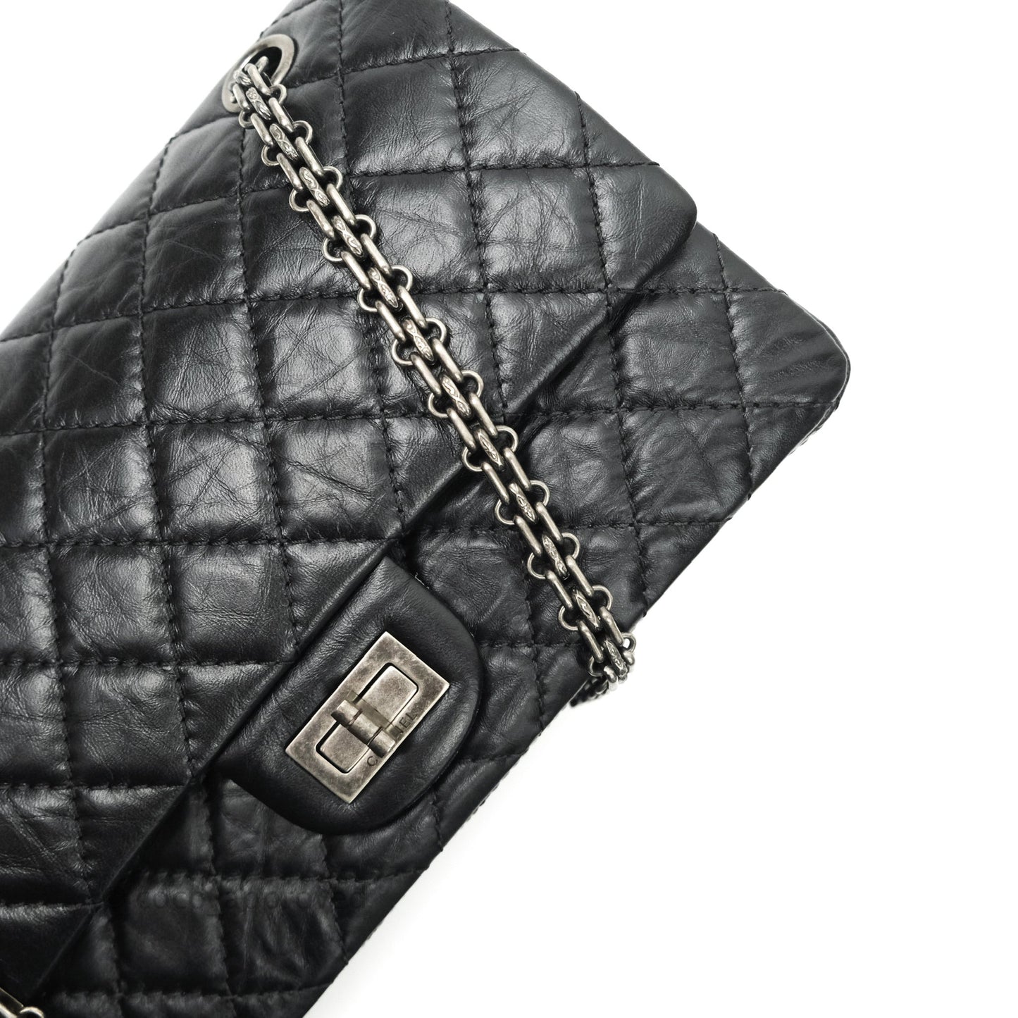 Chanel Reissue Quilted Aged Calfskin Black Ruthenium Hardware 225