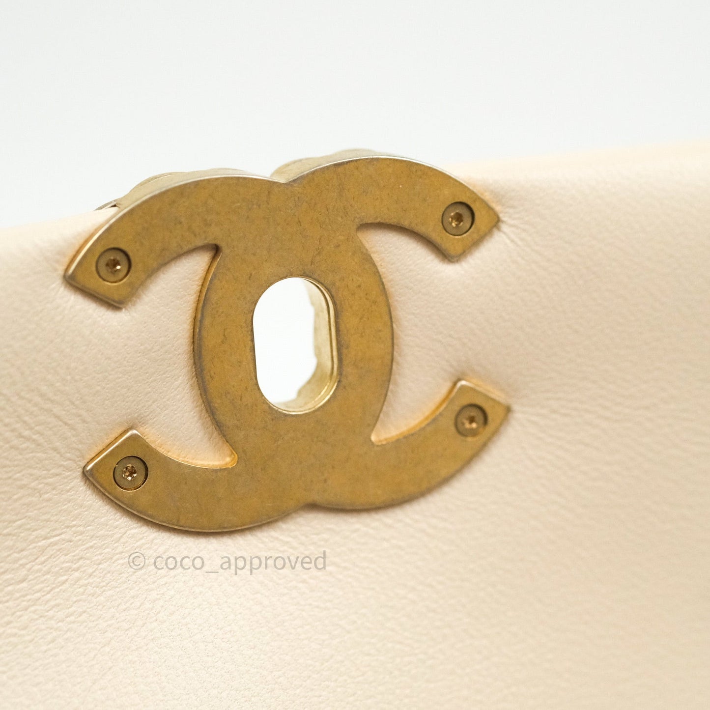 Chanel 19 Small Beige Goatskin Mixed Hardware 20B