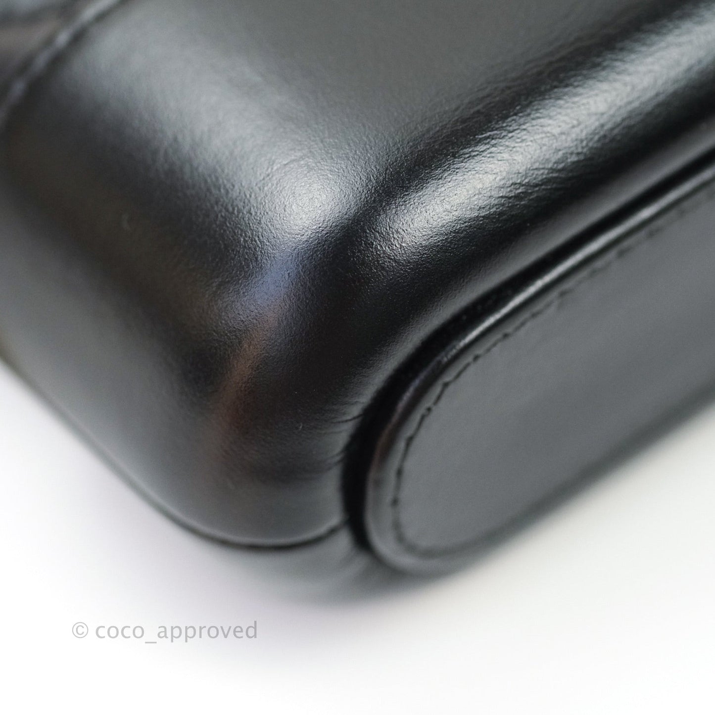 Chanel Gabrielle Clutch With Chain Aged Calfskin Black Mixed Hardware