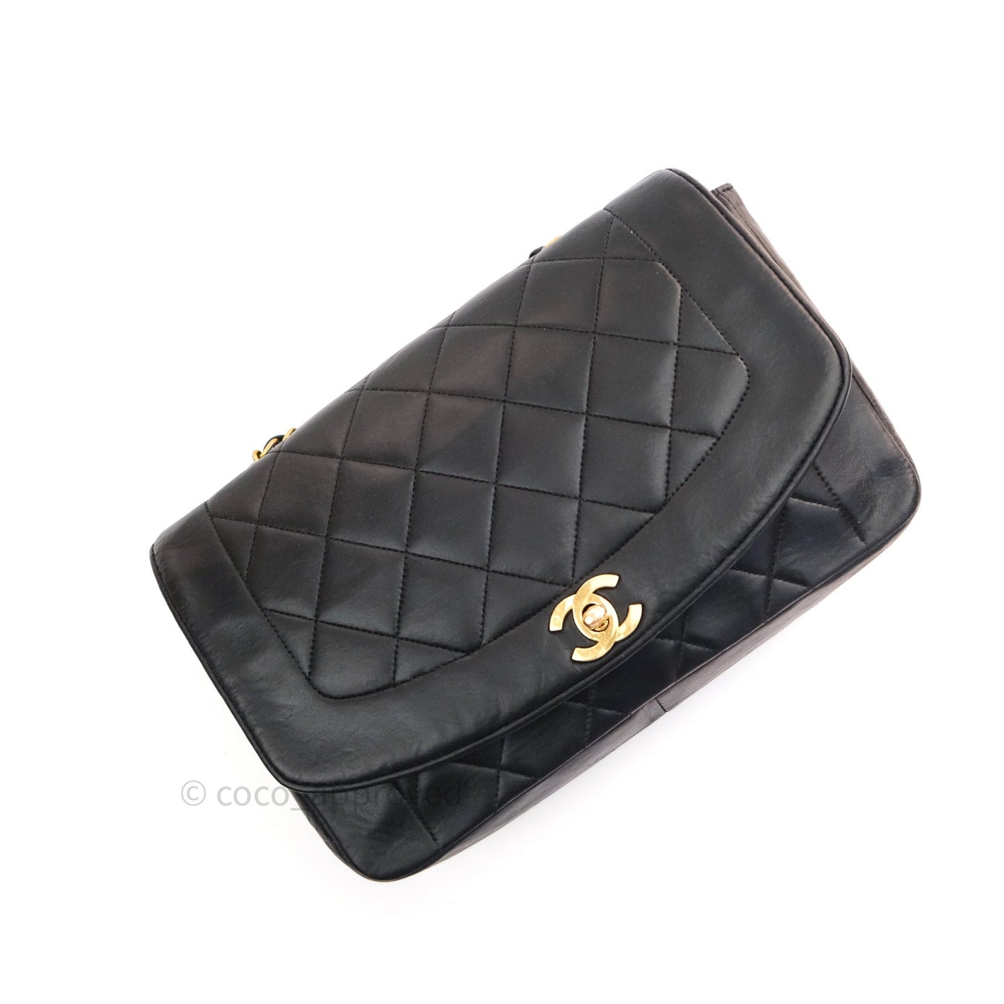 Chanel Black Quilted Lambskin Medium Vintage Classic Diana Flap Bag
