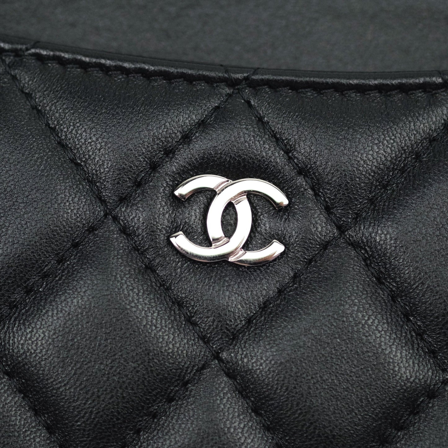 Chanel O Case Phone Case Pouch Card Holder Black Lambskin Silver Hardware
