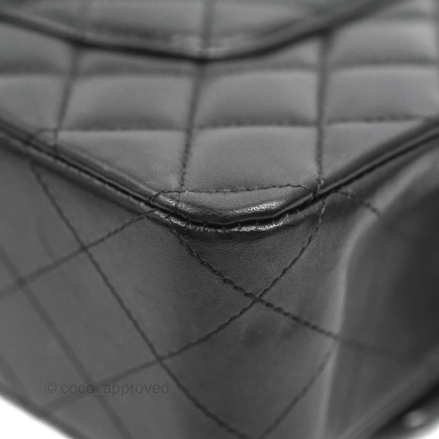 Chanel Classic M/L Medium Flap Quilted Black Lambskin Gold Hardware