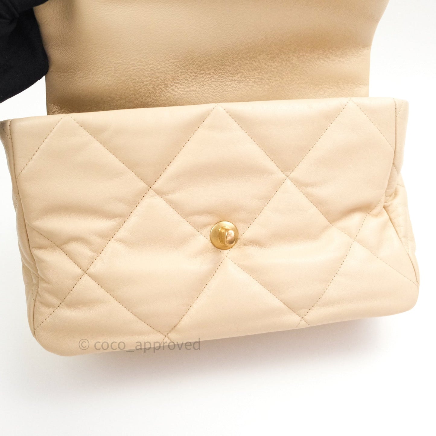 Chanel 19 Medium Beige Lambskin Mixed Hardware