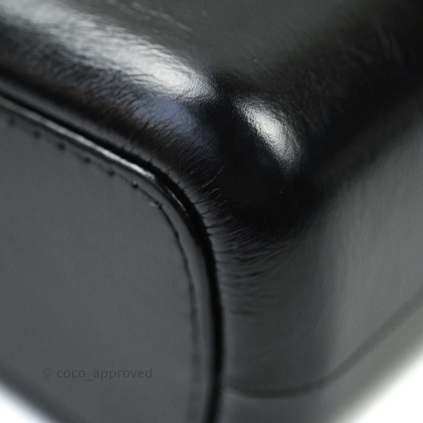 Chanel Medium Gabrielle White Black Aged Calfskin