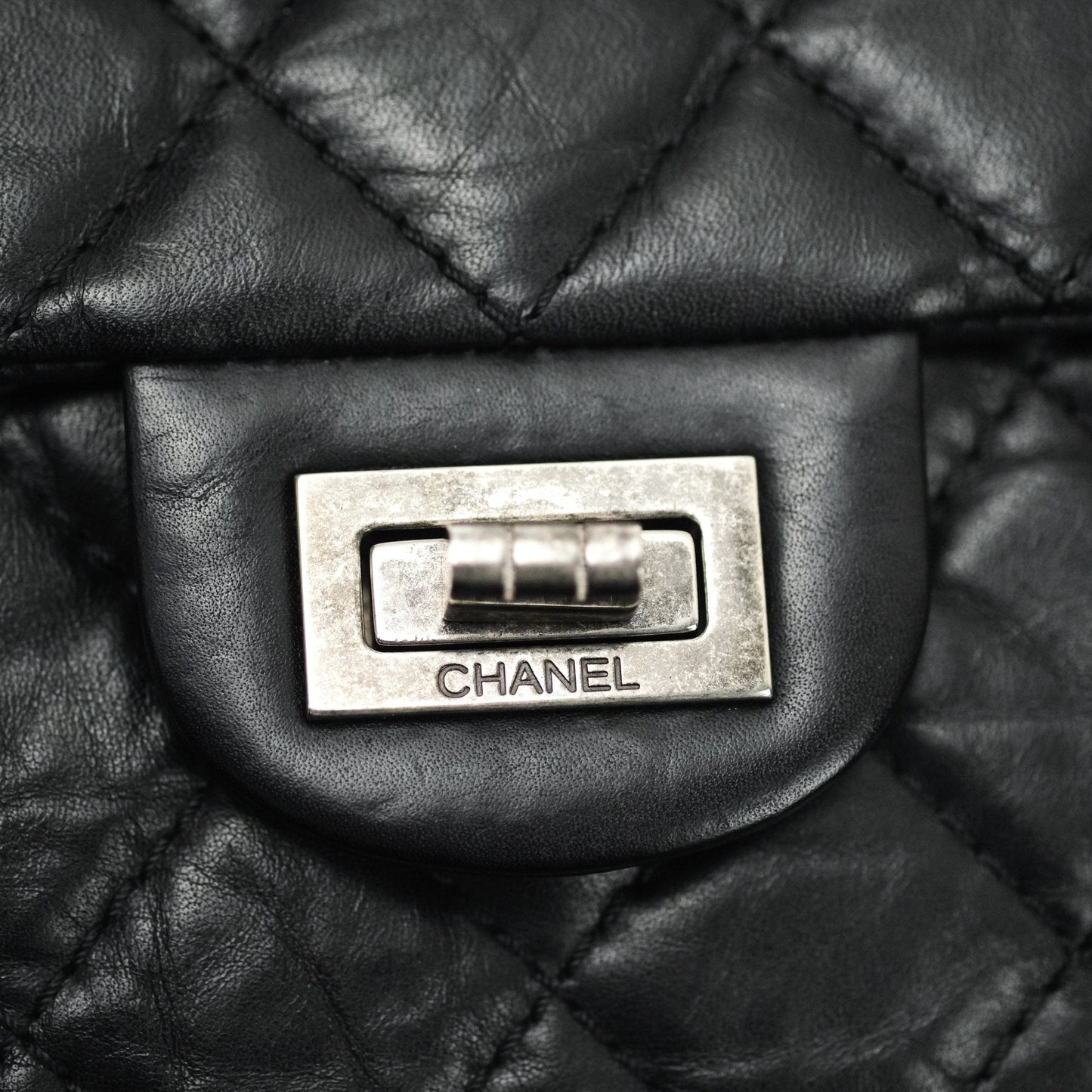 Chanel Reissue Quilted Aged Calfskin Black Ruthenium Hardware 226