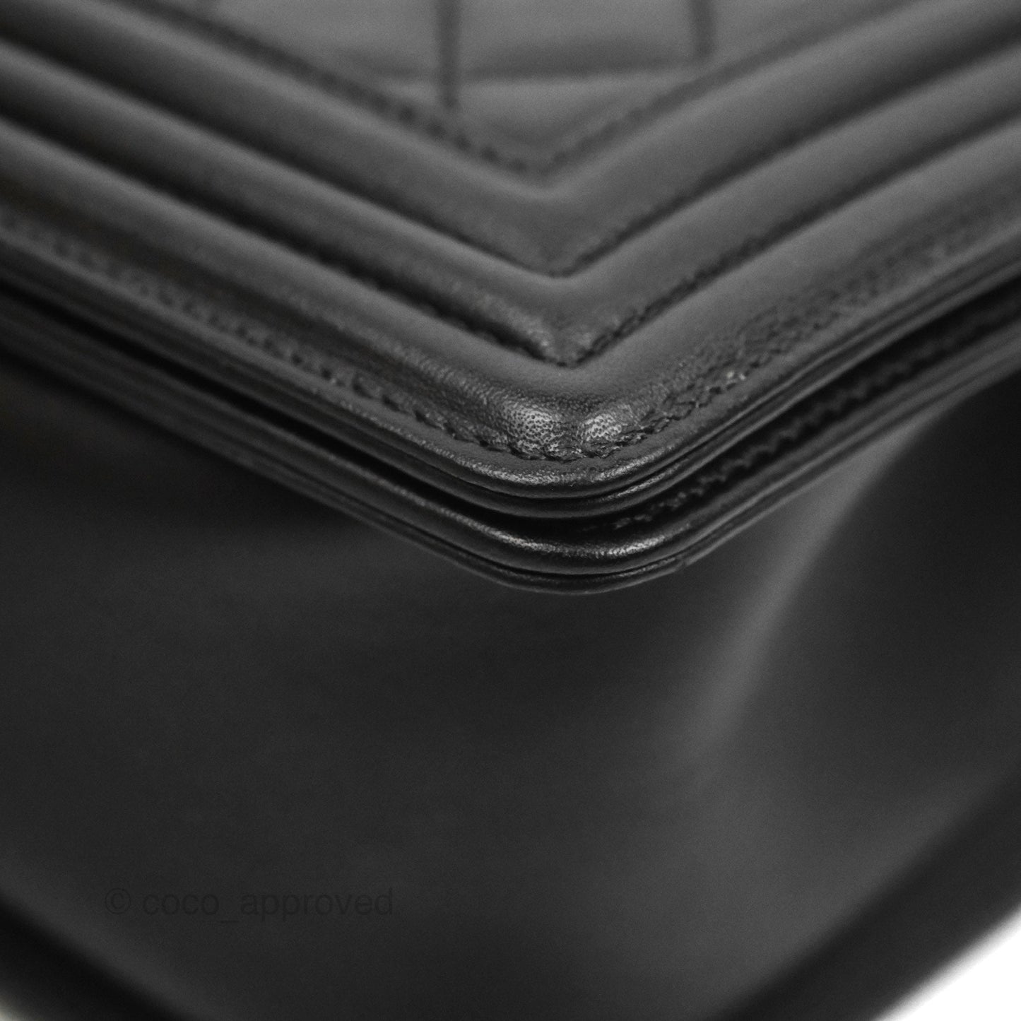 Chanel Quilted Medium Boy Black Calfskin Ruthenium Hardware