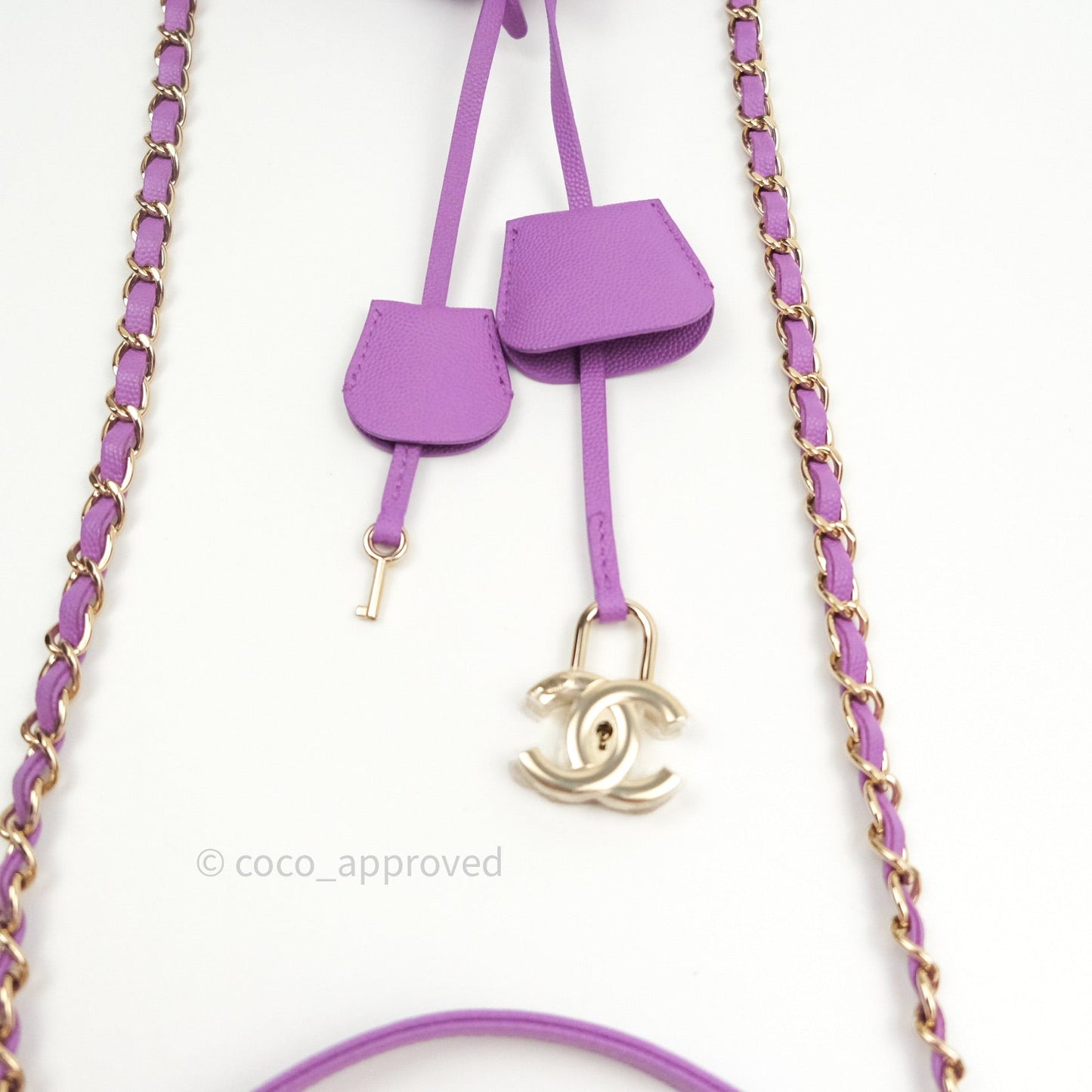 Chanel Quilted Medium CC Filigree Vanity Case Purple Caviar Gold Hardware