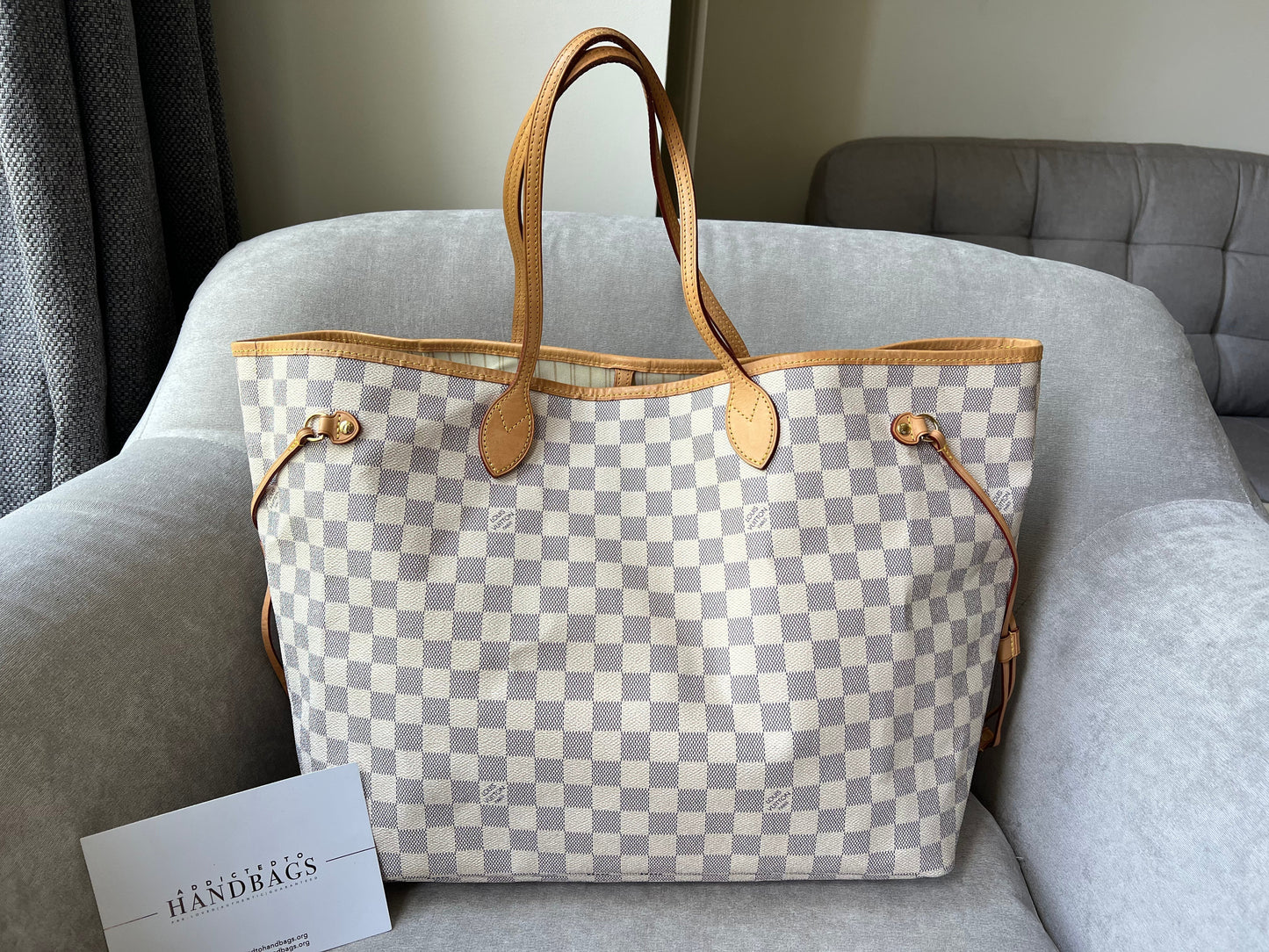Louis Vuitton Neverfull GM Damier Azur (1,450)