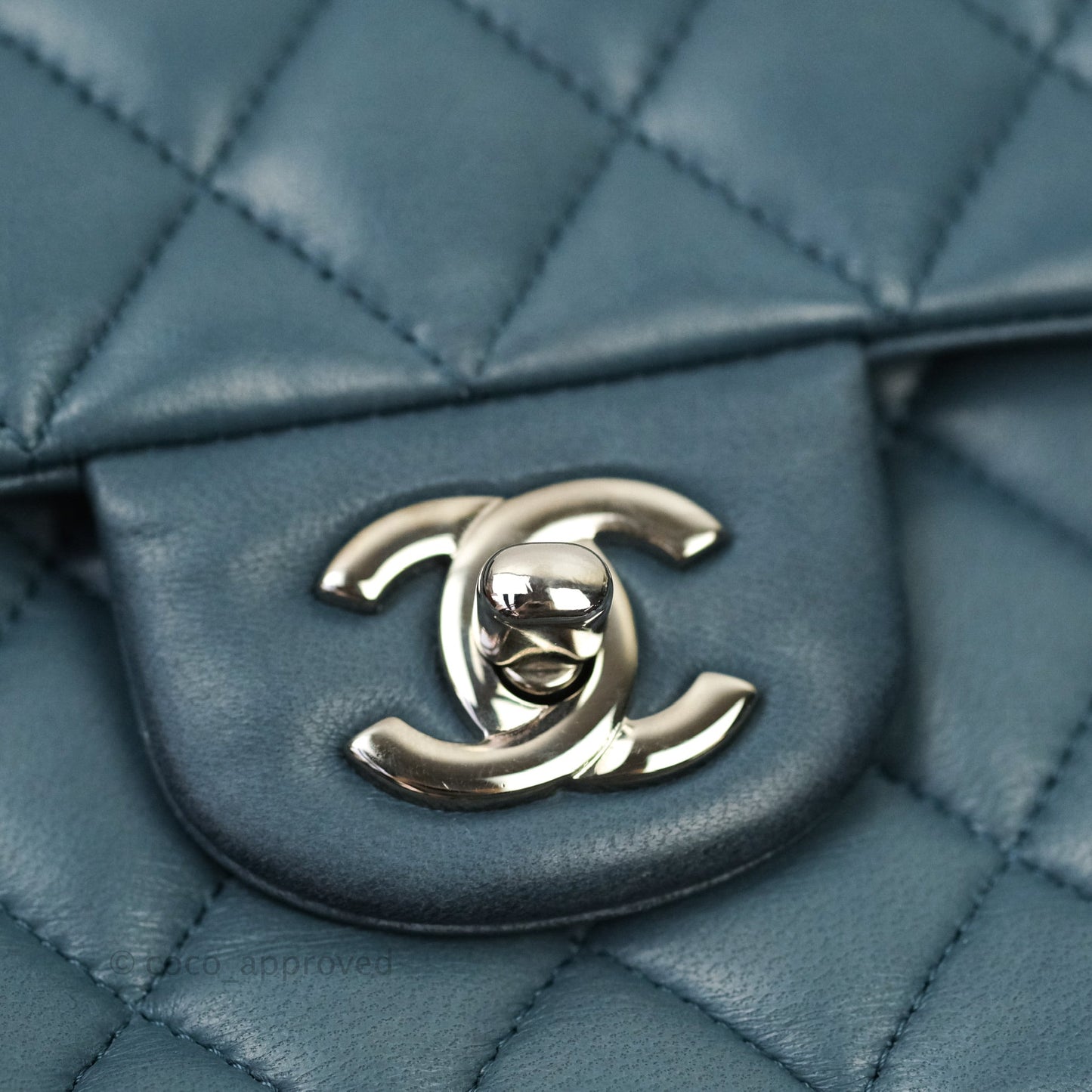 Chanel Classic M/L Medium Double Flap Blue Silver Hardware