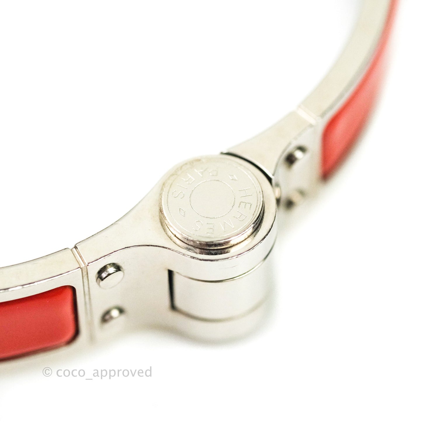 Hermès Enamel Charniere Uni Narrow Hinged Bracelet Brick Red