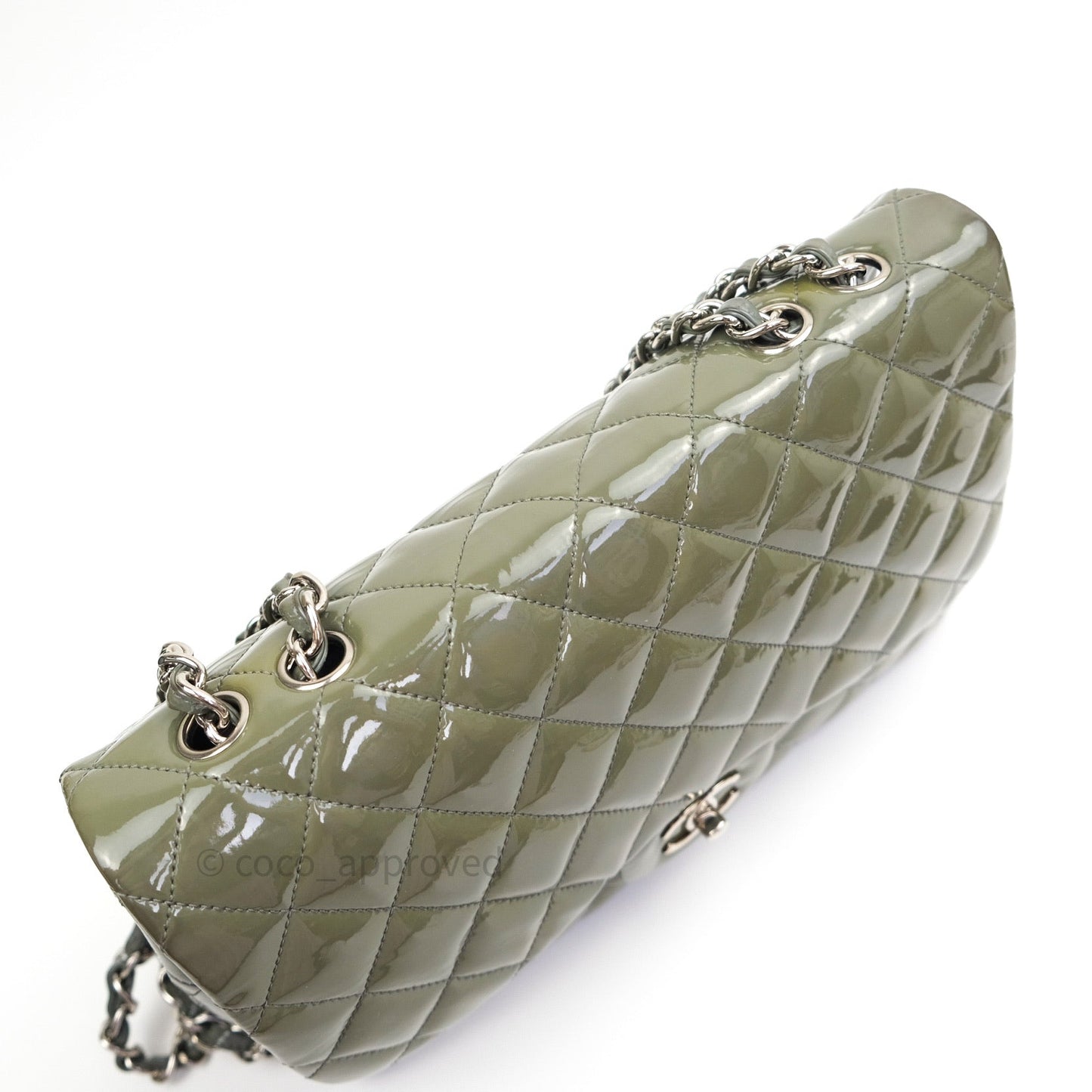 Chanel Jumbo Single Flap Light Green Patent Leather Silver Hardware⁣⁣