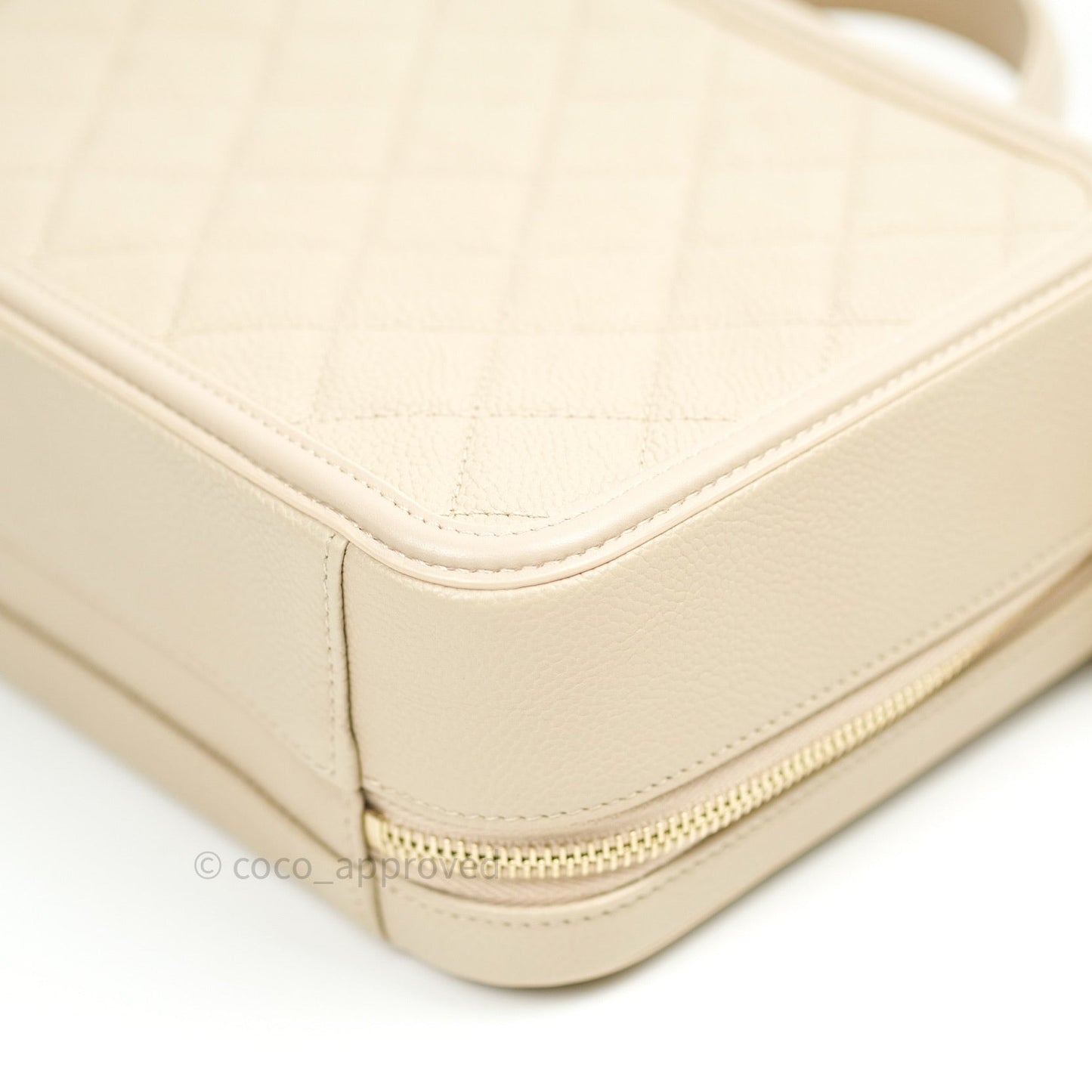 Chanel Quilted Medium CC Filigree Vanity Case Light Beige Caviar Gold Hardware
