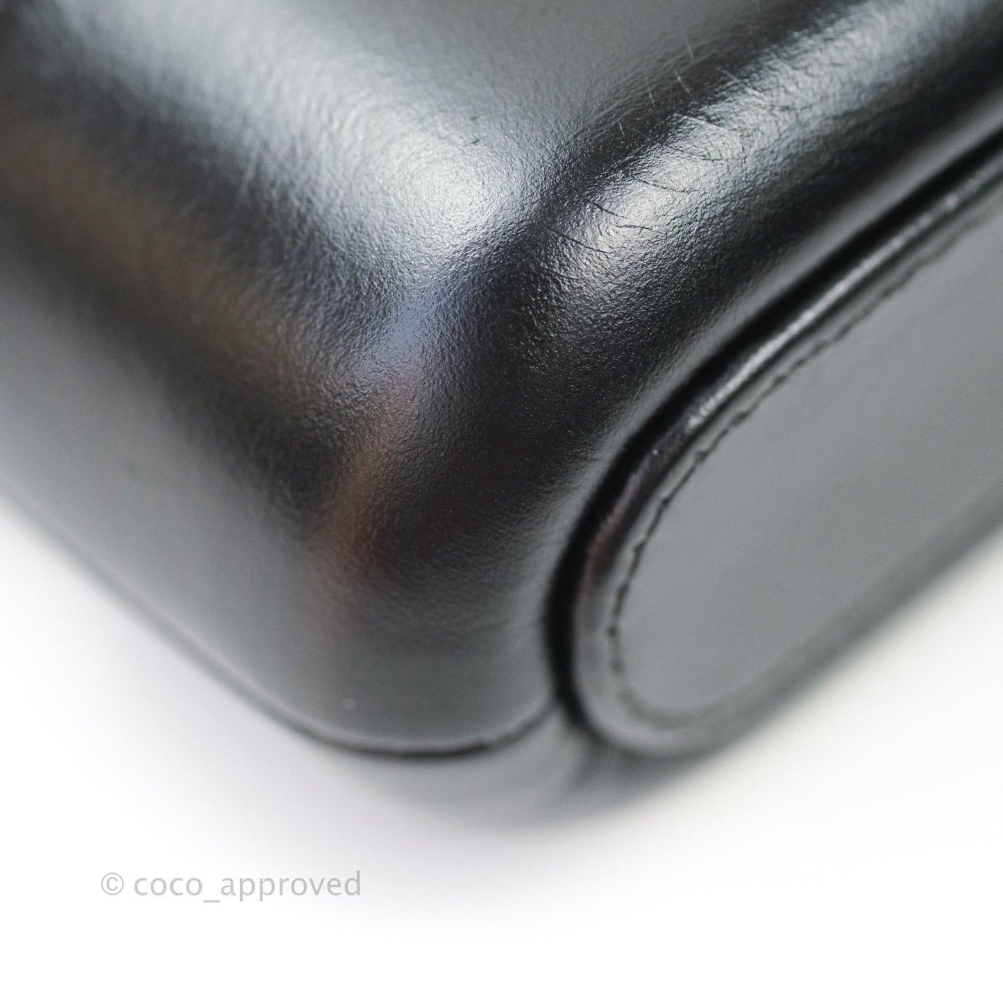 Chanel Gabrielle Clutch With Chain Aged Calfskin Black Mixed Hardware