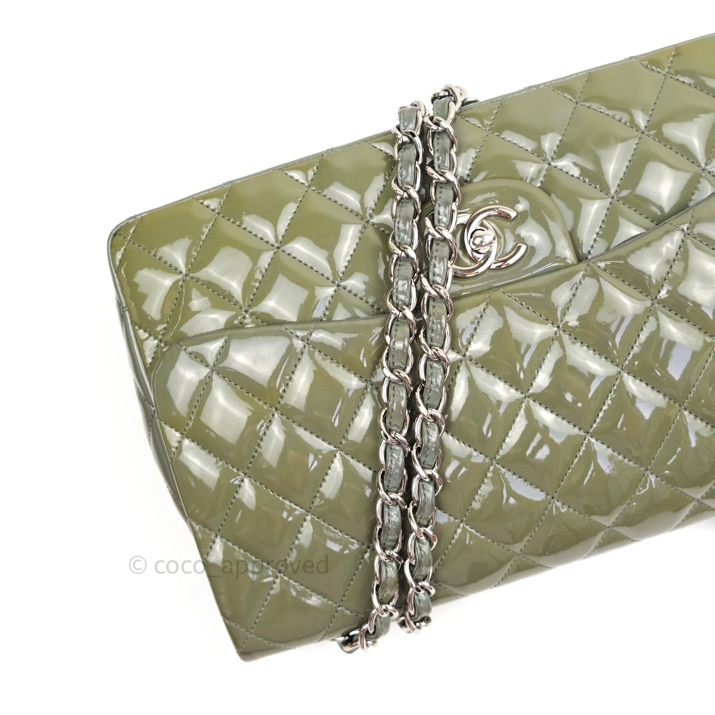 Chanel Jumbo Single Flap Light Green Patent Leather Silver Hardware⁣⁣
