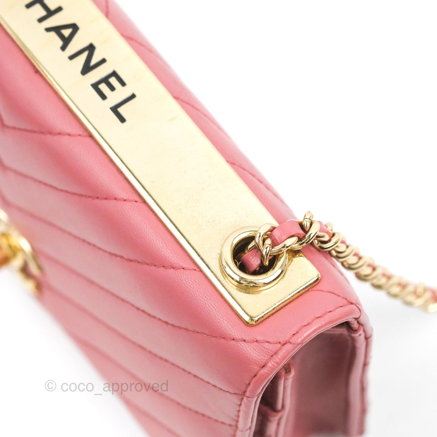 Chanel Trendy CC Chevron WOC Dark Pink Lambskin Gold Hardware