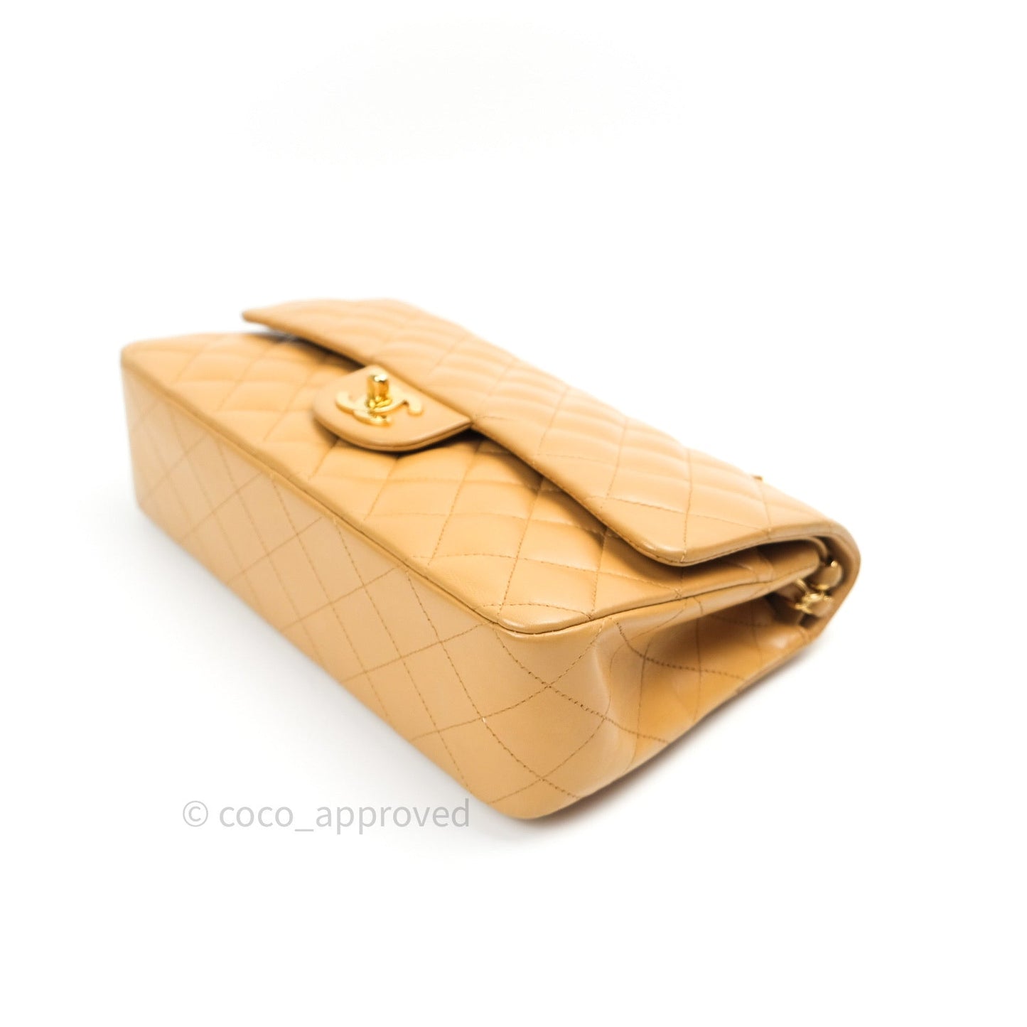 Chanel Vintage Classic M/L Beige Lambskin 24K Gold Hardware