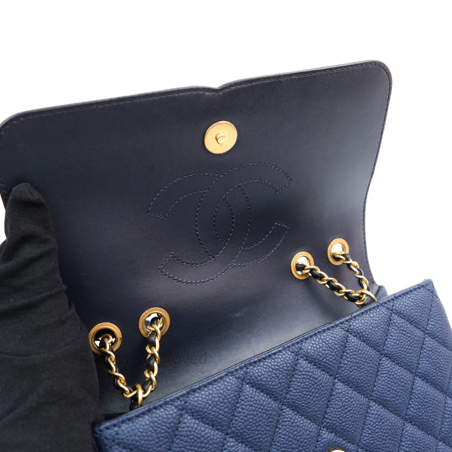 Chanel Caviar Quilted Small CC Filigree Flap Navy Black