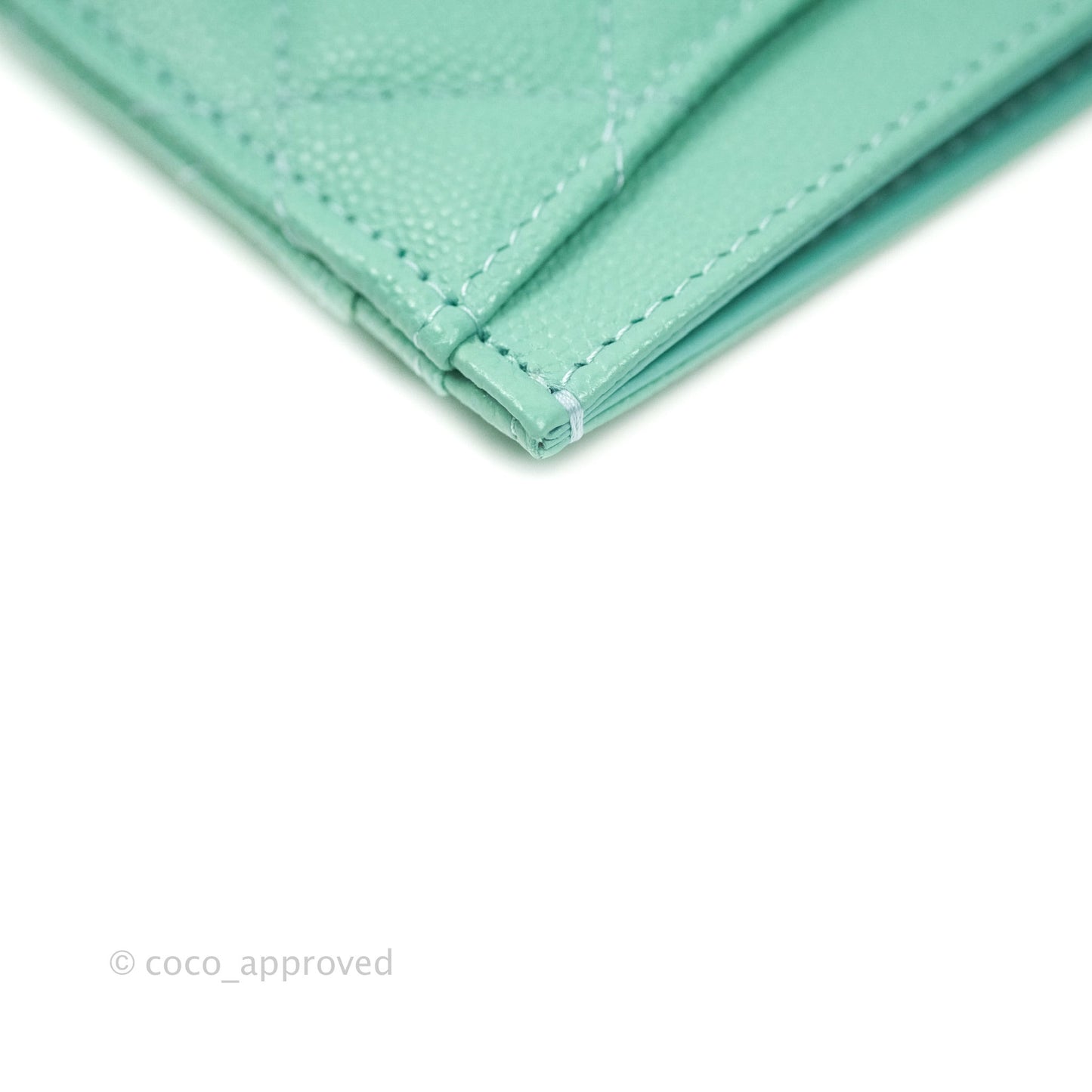 Chanel Quilted Classic Mint Caviar Gold Hardware Flat Card Holder