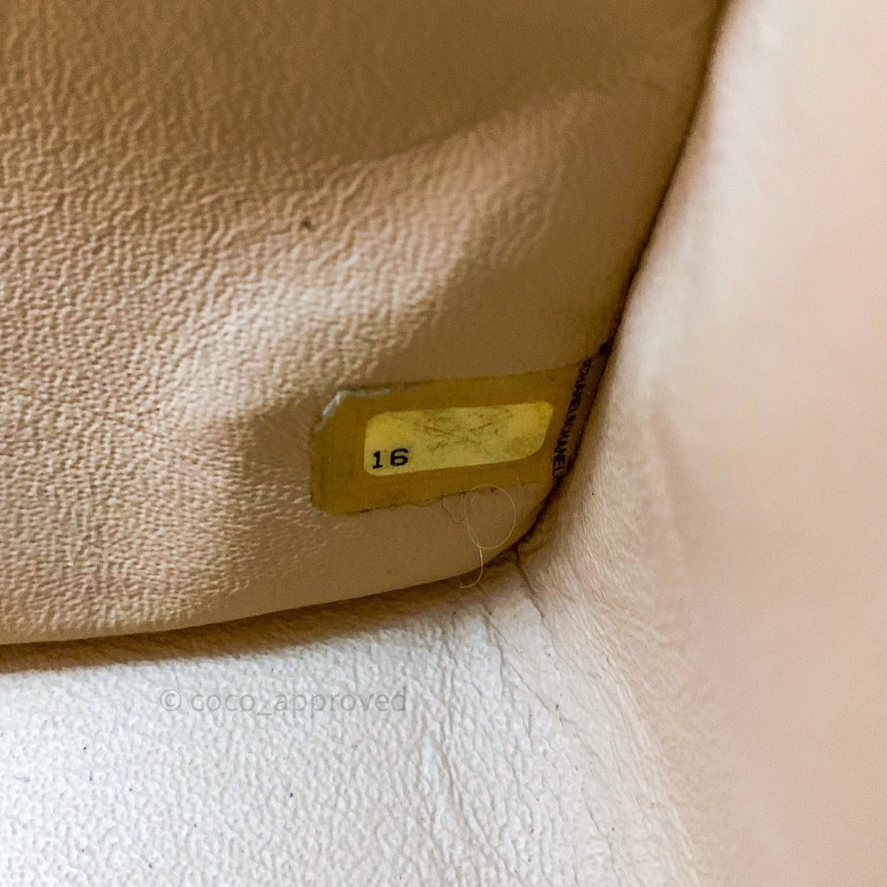 Chanel Classic Jumbo Double Flap Beige Lambskin Gold Hardware⁣⁣
